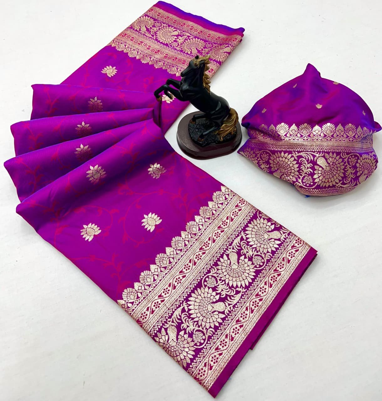 Banarasi Silk Saree image 3