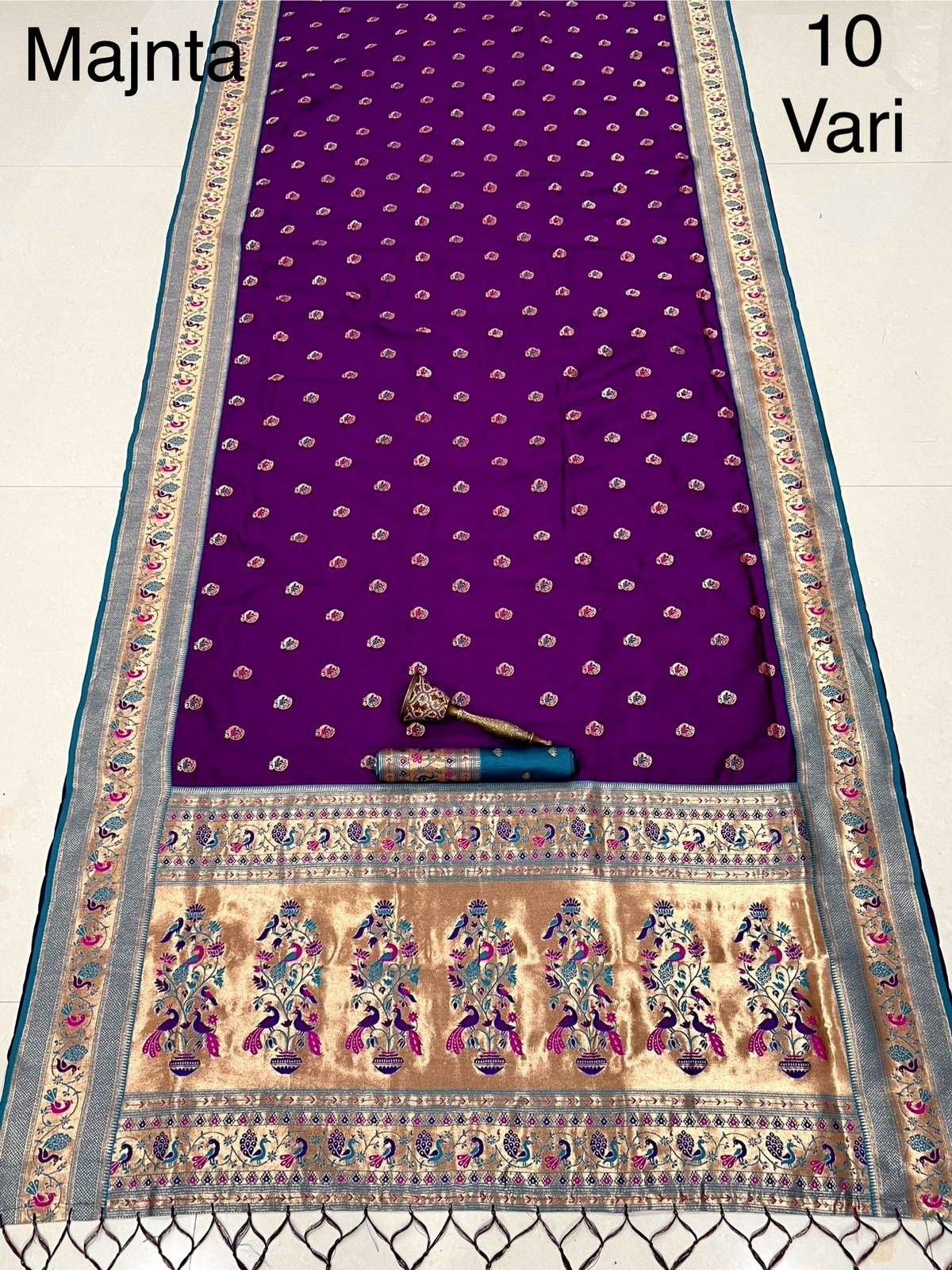 10 yards Peacock Design Paithani image 4