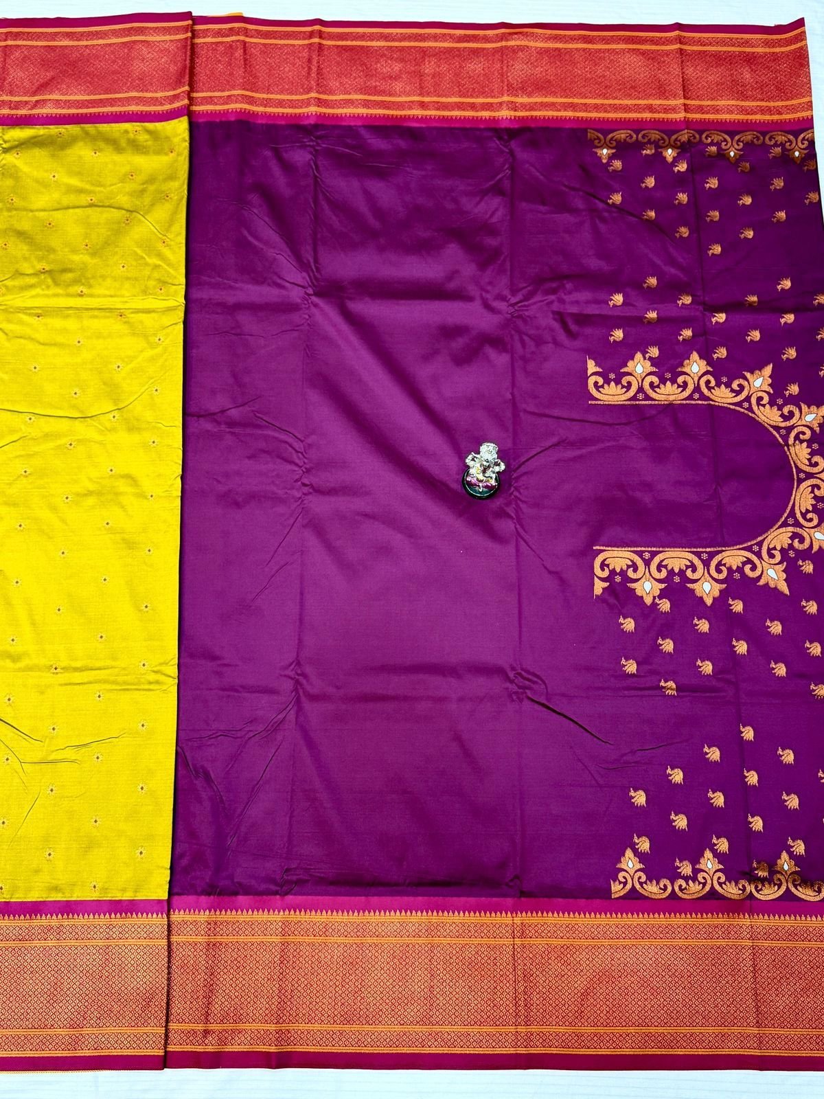 Beautiful Swan Pallu Paithani image 18