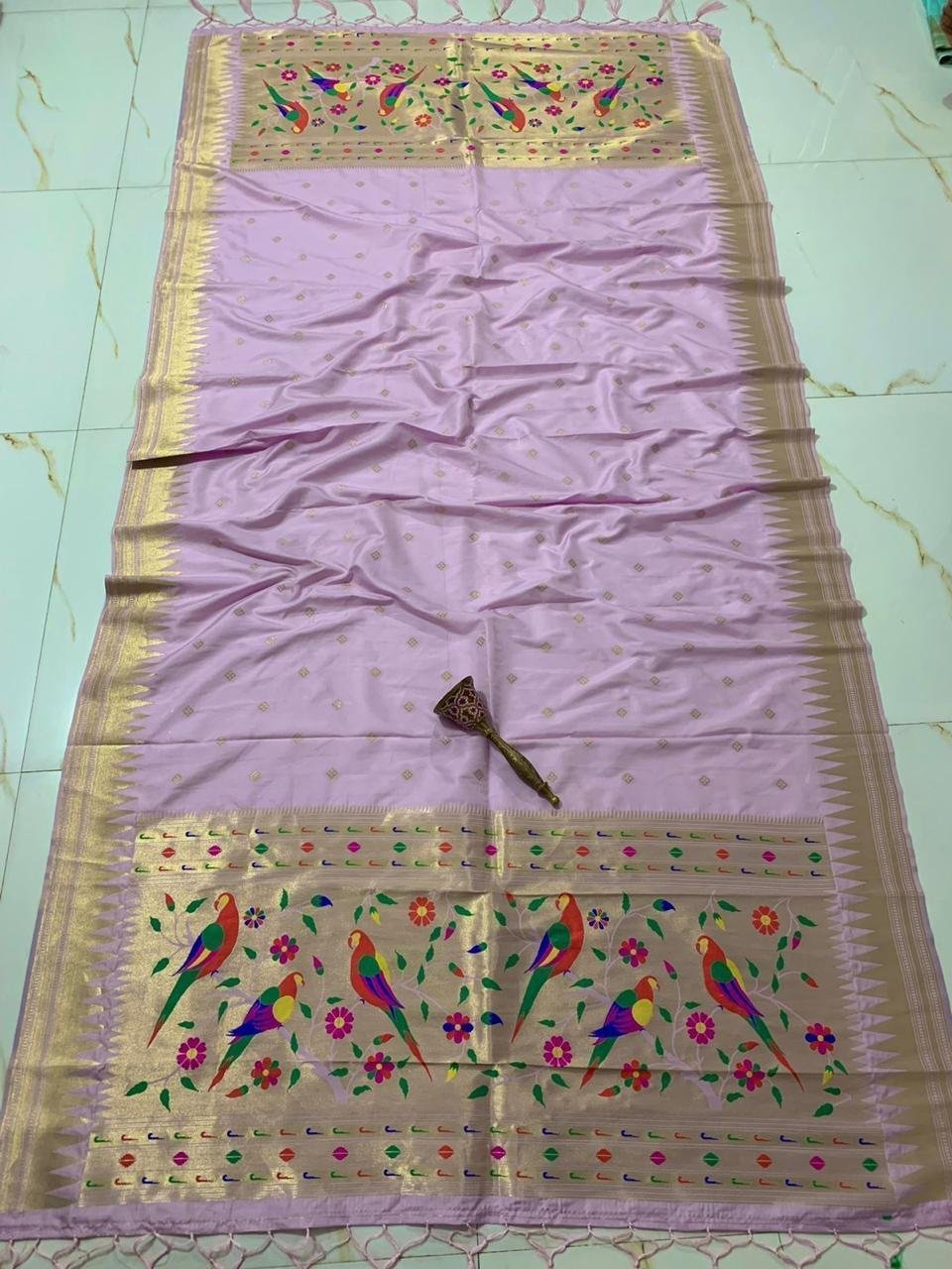 Temple Border Brocade Butti Dupatta