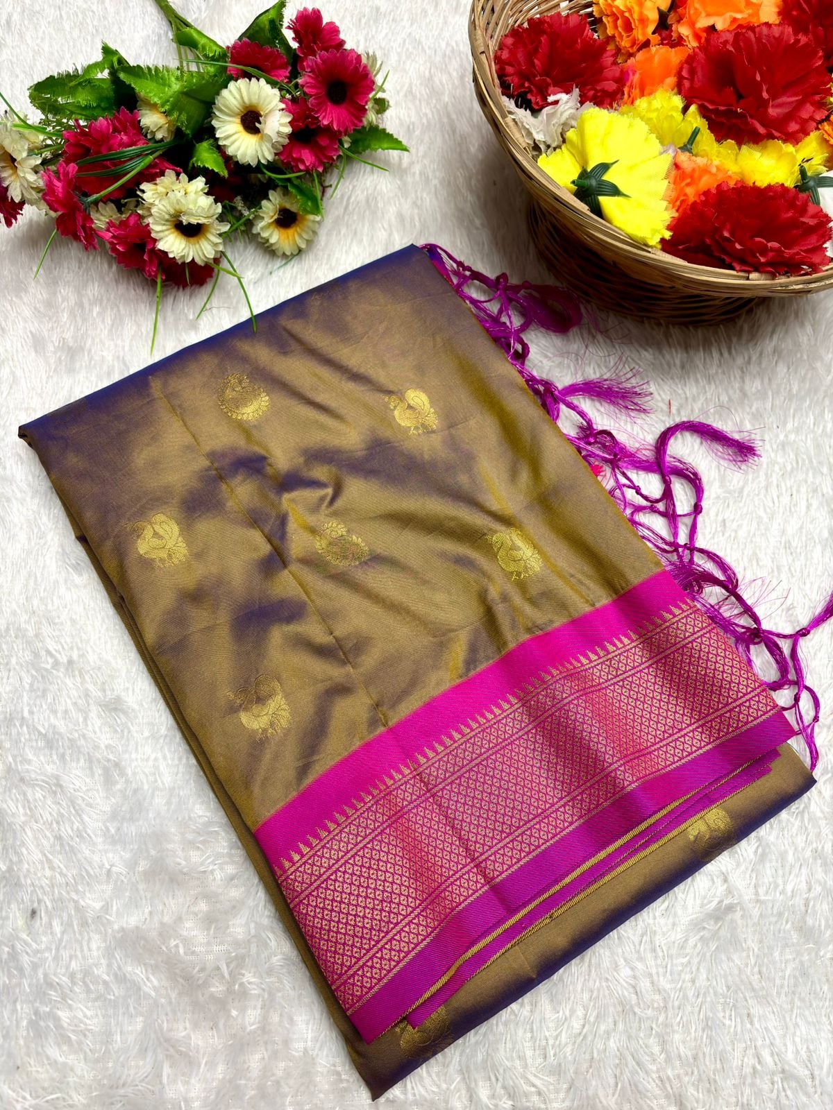 Mango Kadiyal Paithani image 17