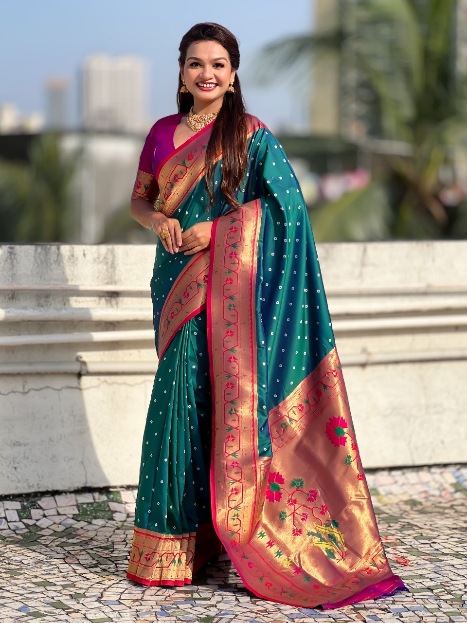 Bandhej Paithani image 10