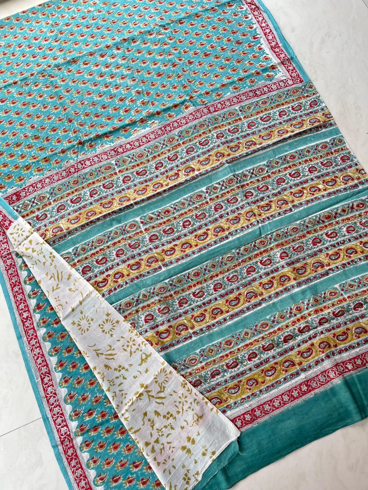 Hand block printed cotton mul Sarees Pastel image 18