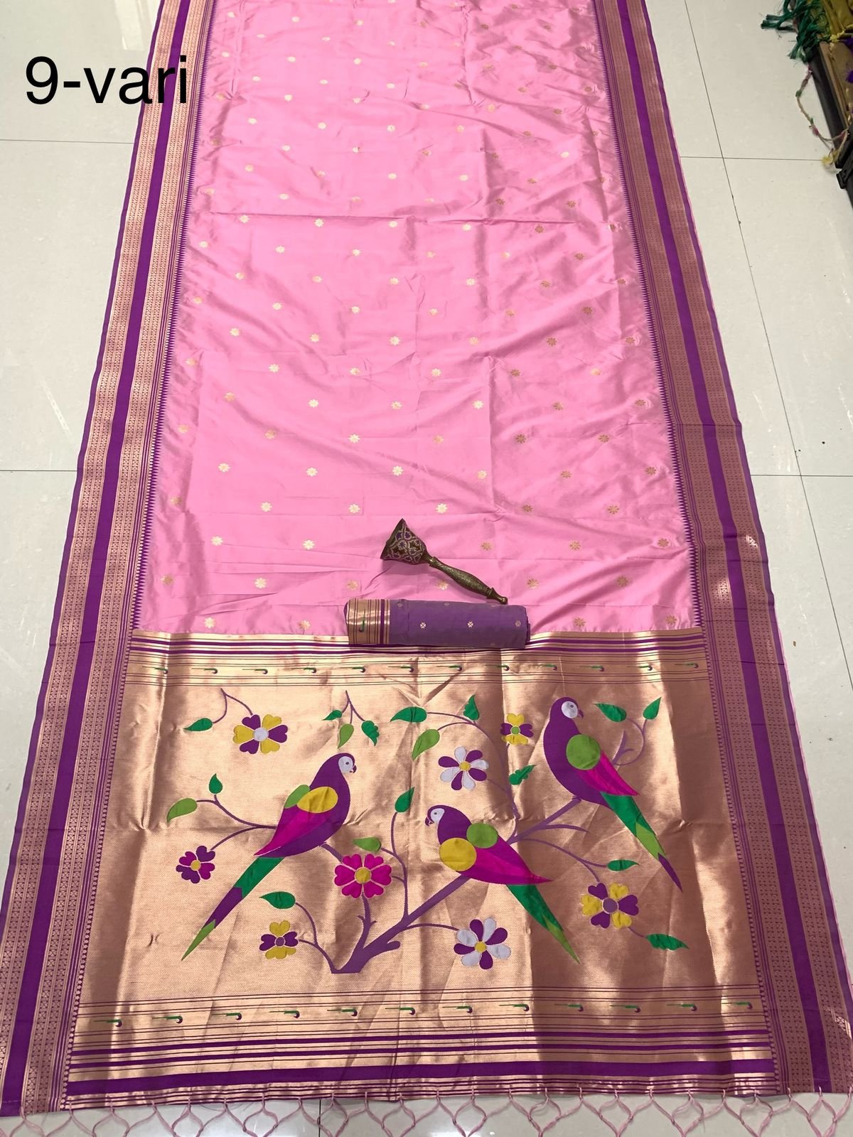 9 Vaar Narayanpet Paithani