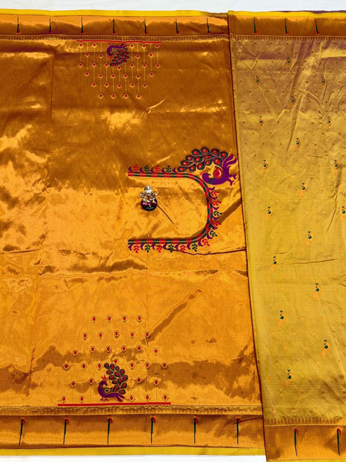 Tejasvi Muniyaa Paithani image 2