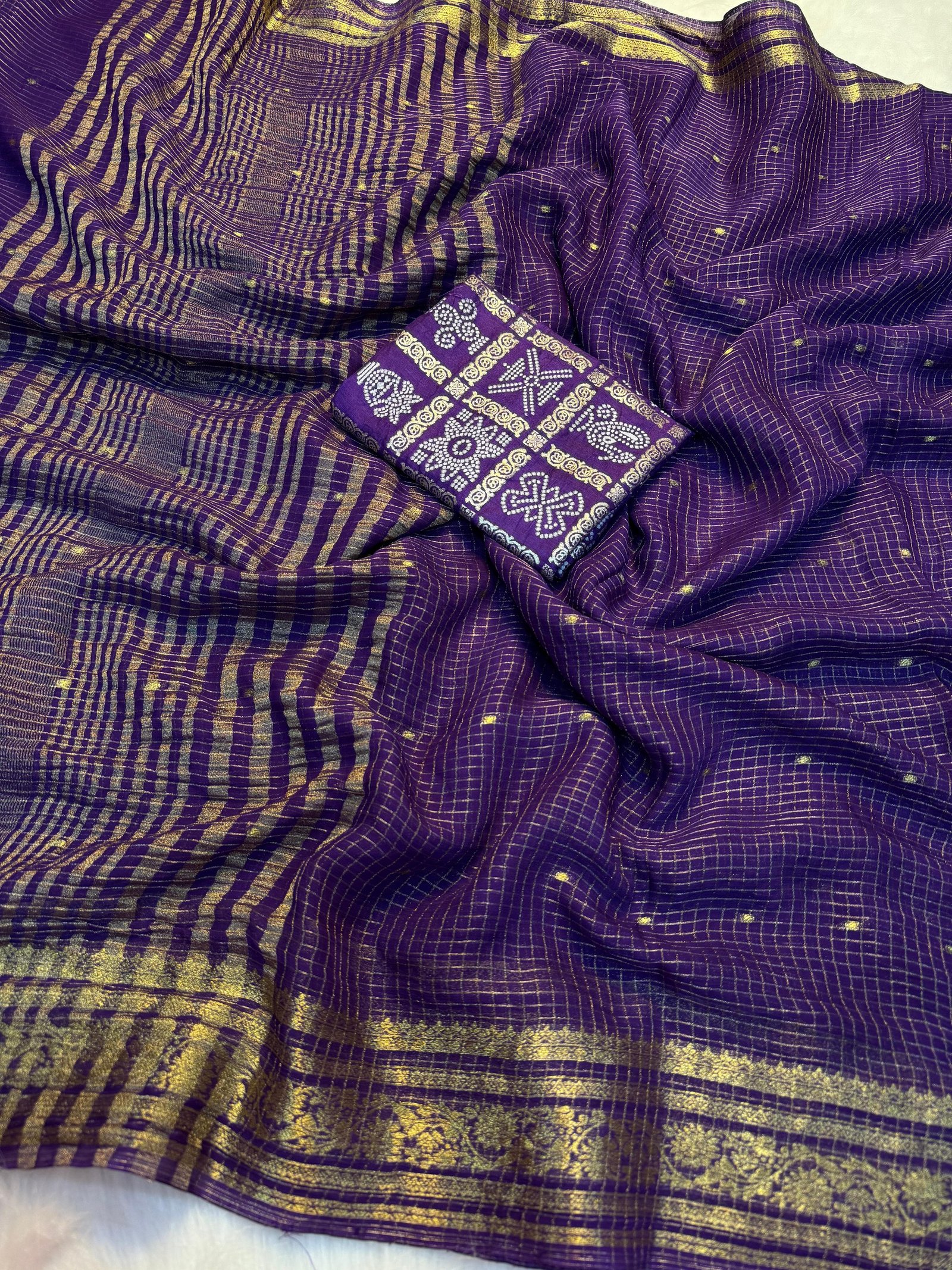 Pure viscose Georgette Weaving Jaquard Saree with Dola Silk Banarsi blouse image 8