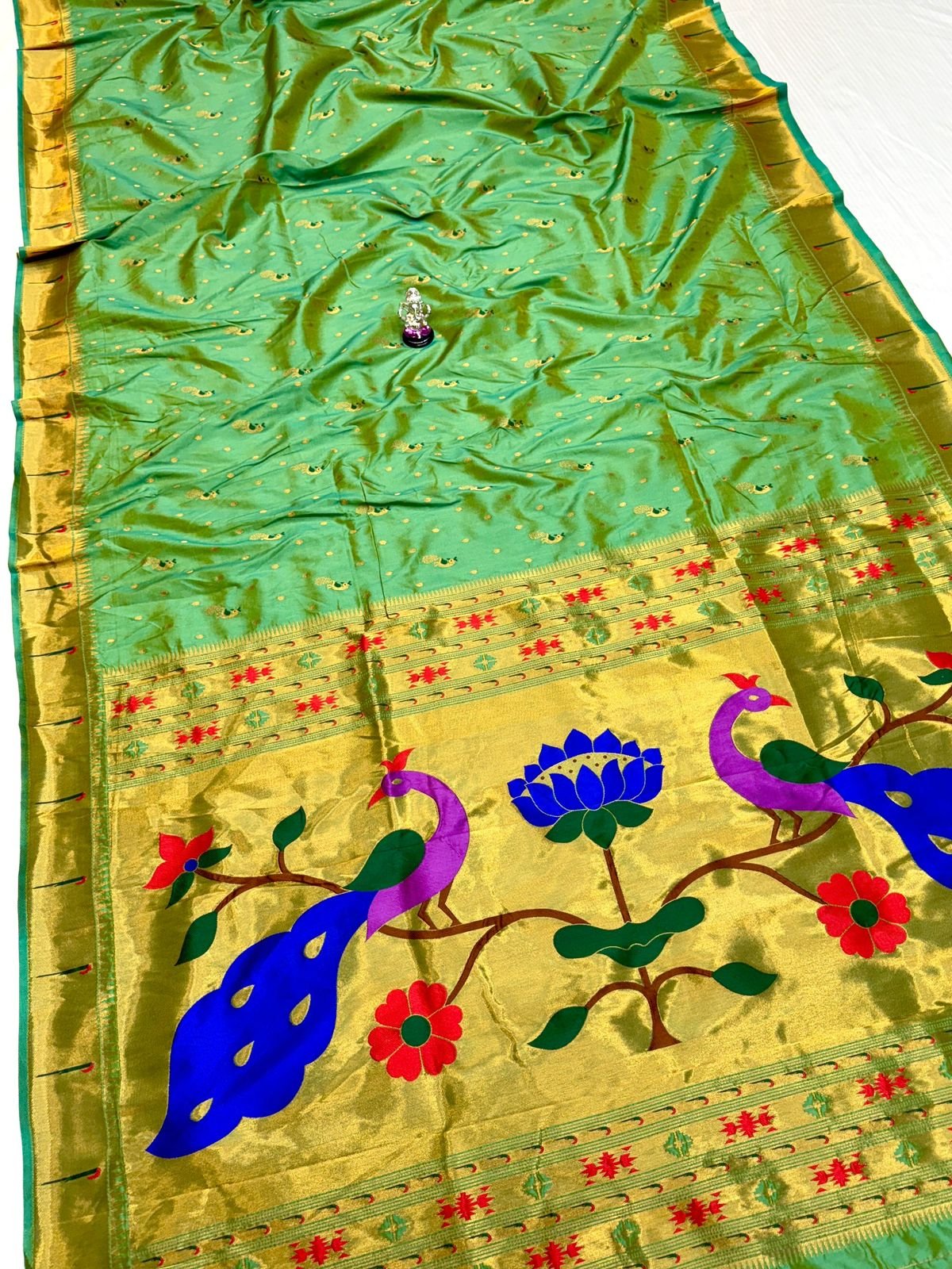 Tejasvi Muniyaa Paithani image 4