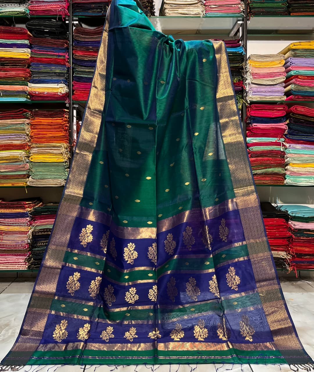 Pure Handloom Maheshwari Three Lines Saree image 9