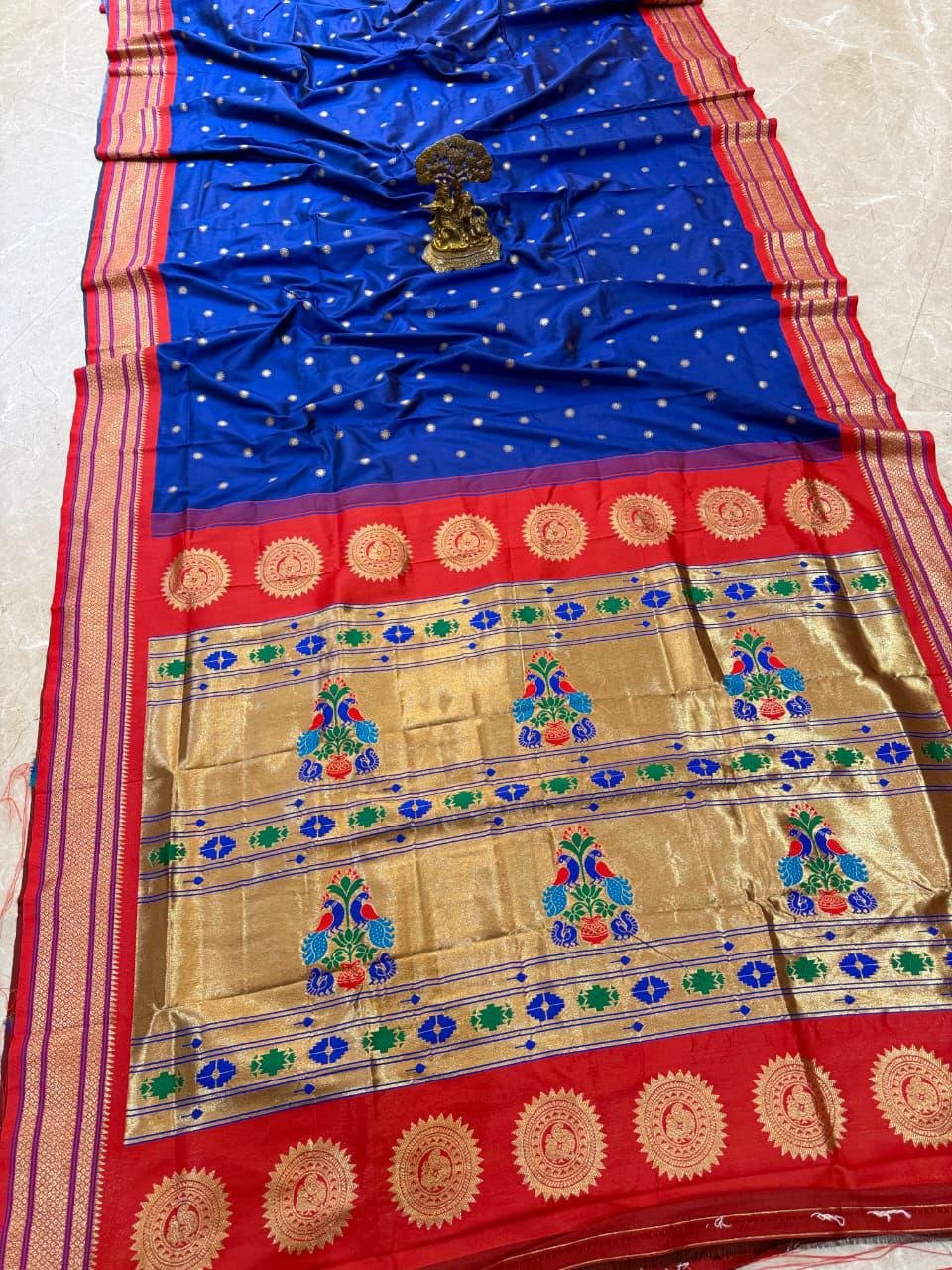 Traditional Maharani Paithani image 24