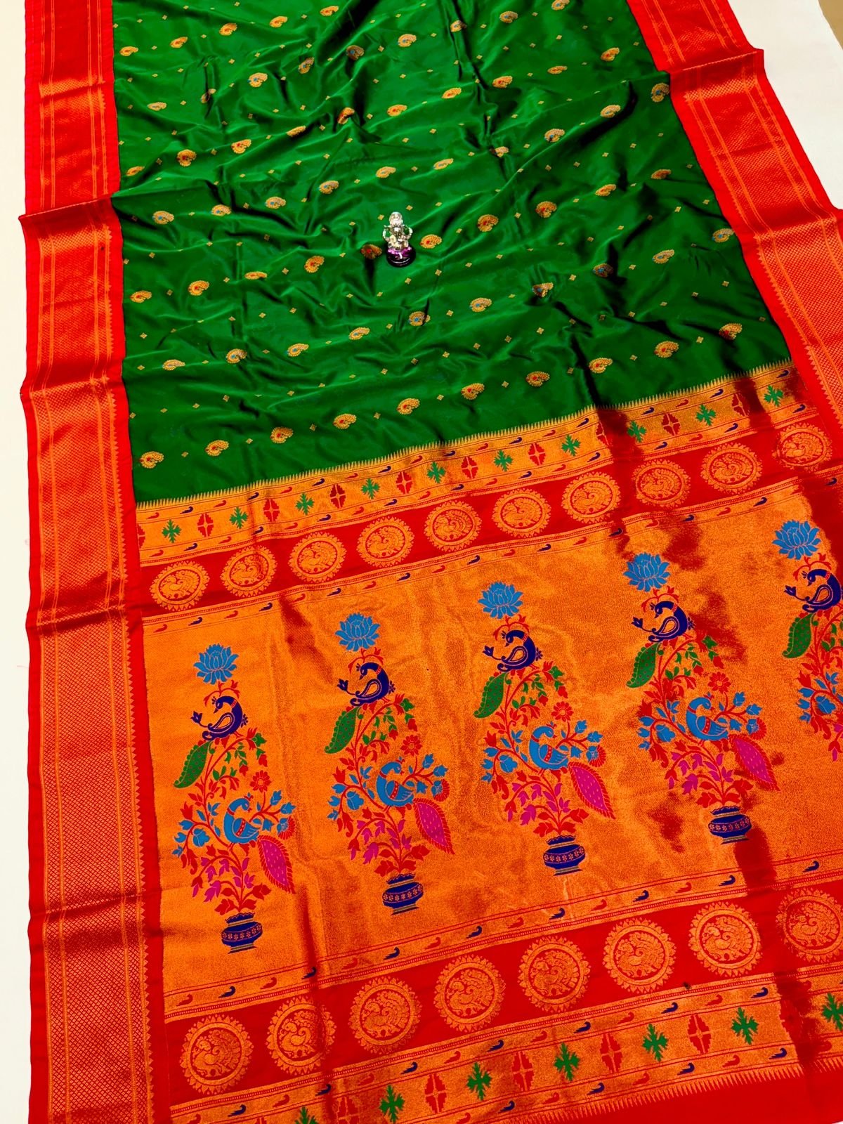 Khushi Kadiyal Paithani image 4