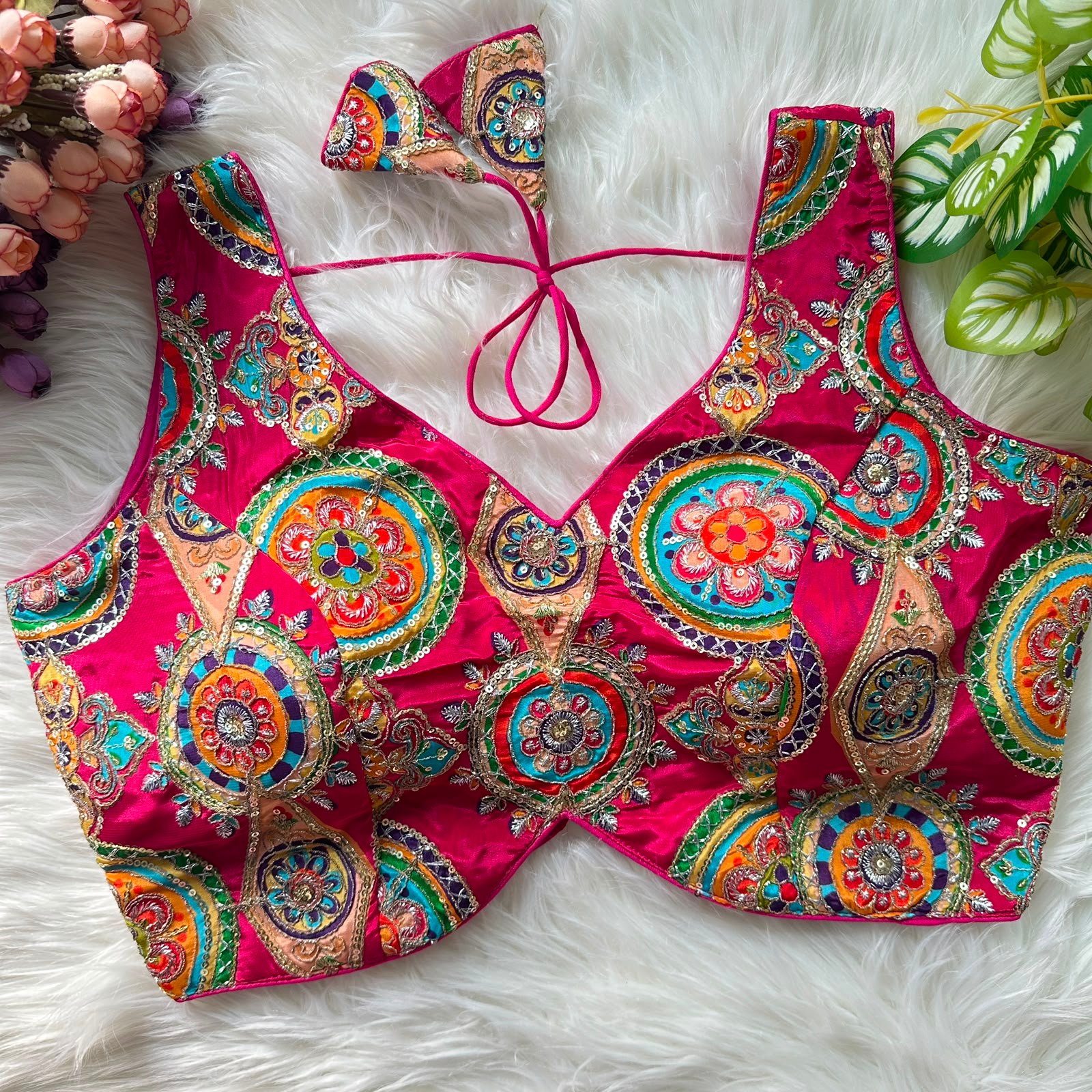 Applecut Style Neck Heavy Position Work Blouse image 7