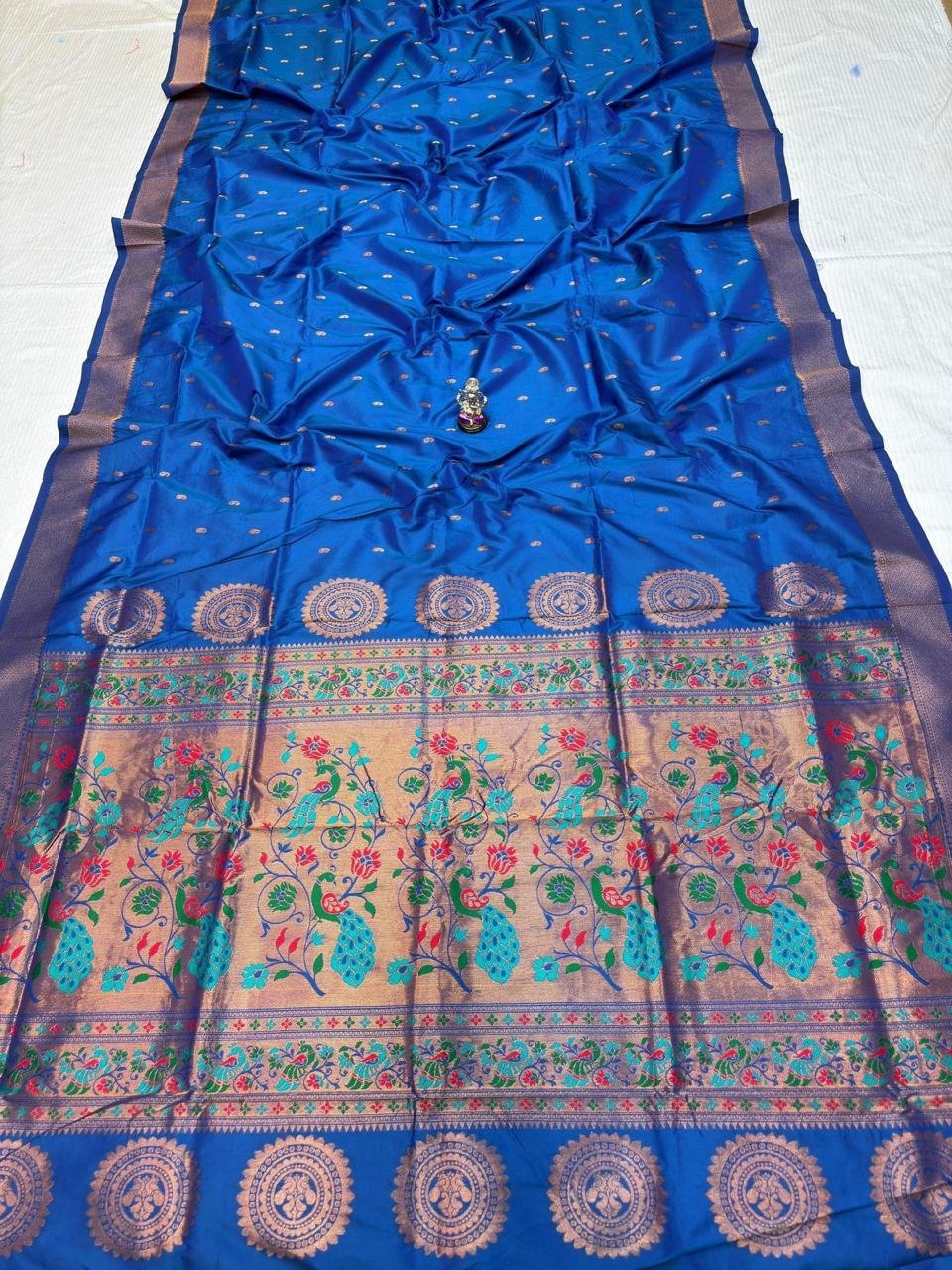 Vedika Paithani image 2