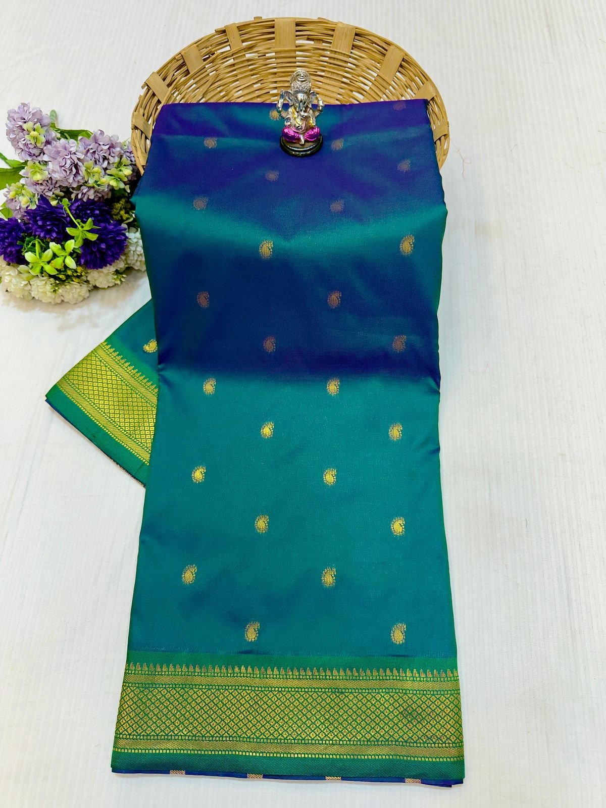 Fancy Pallu Asavali Paithani image 10