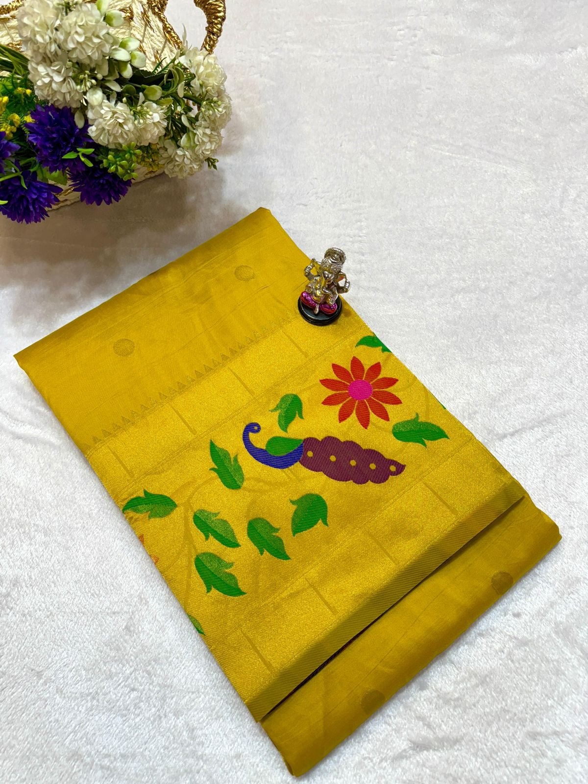 Radha Rani Brocade Paithani image 39