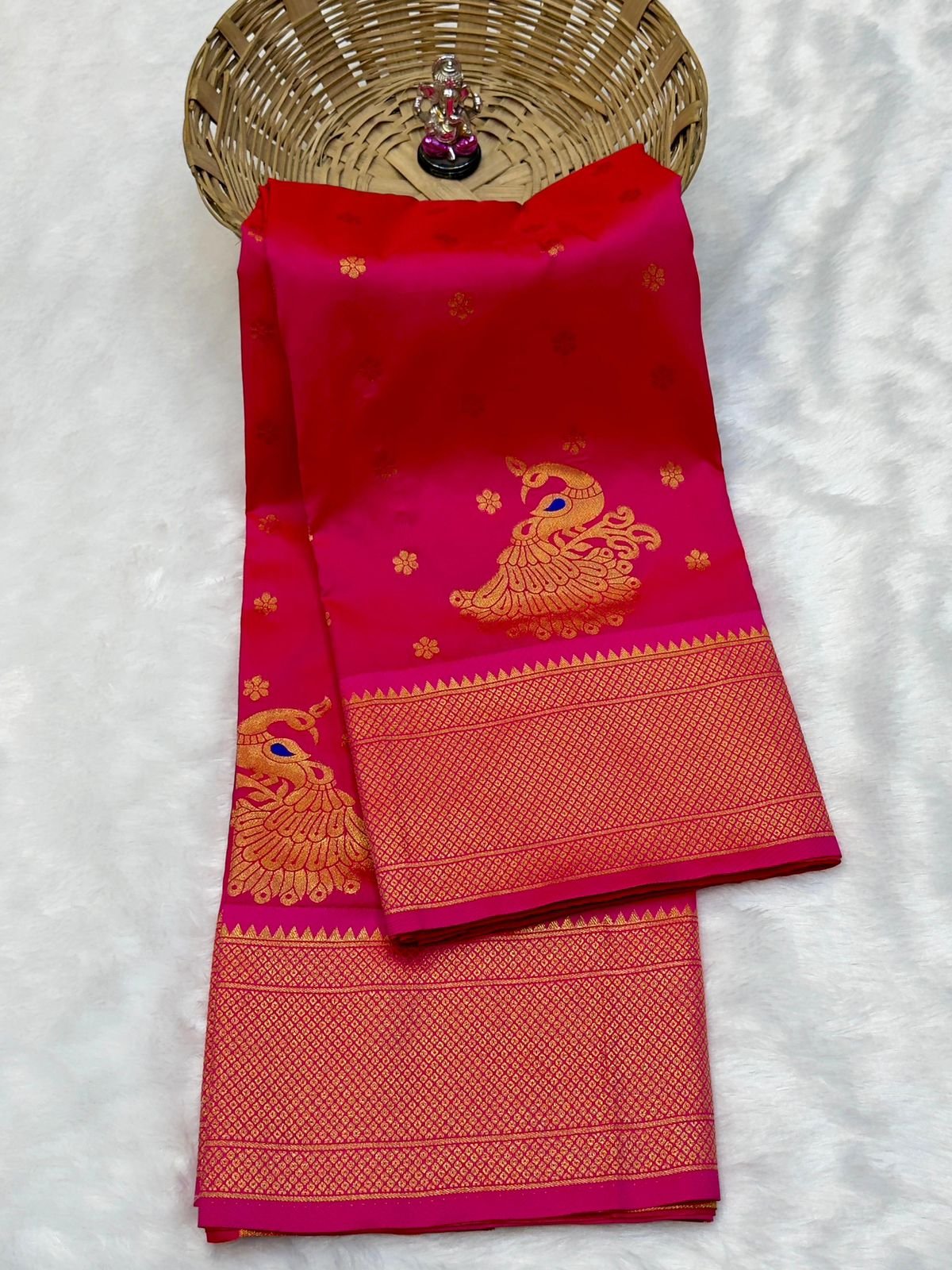 ESHA KALANJALI PAITHANI image 20