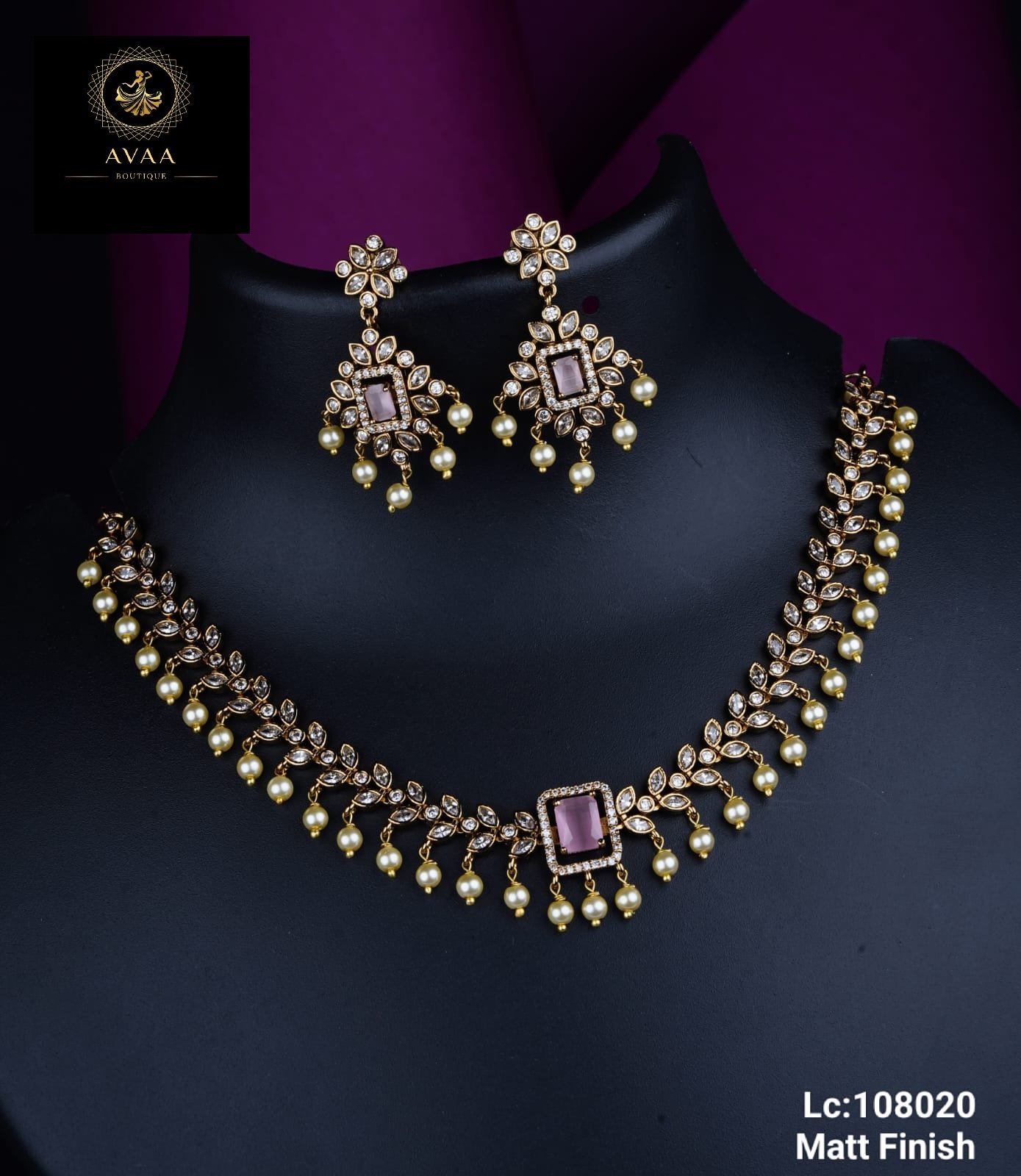 SMALL SET 26