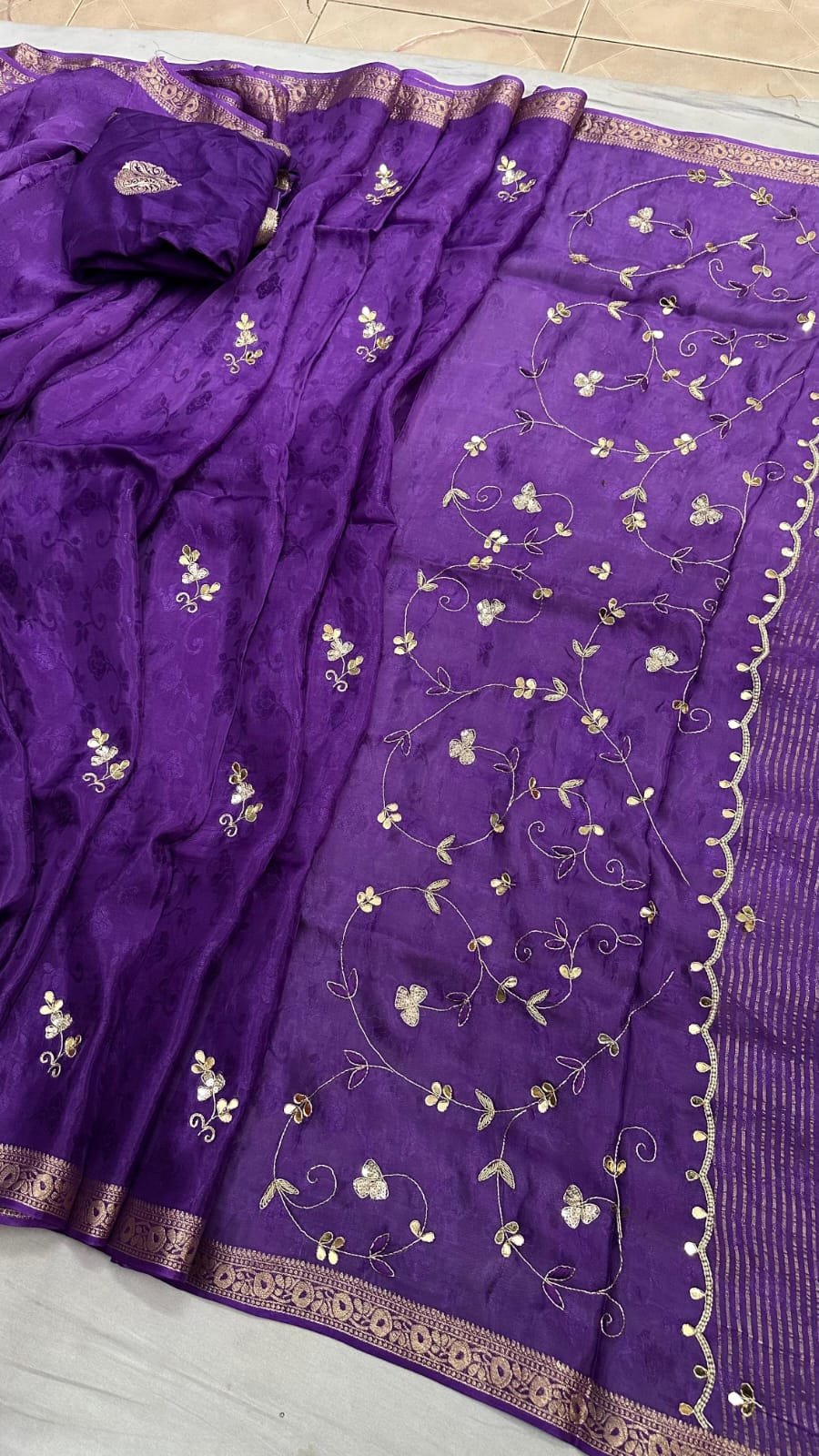 Fabric Pure Chinon jaycard jari saree image 7