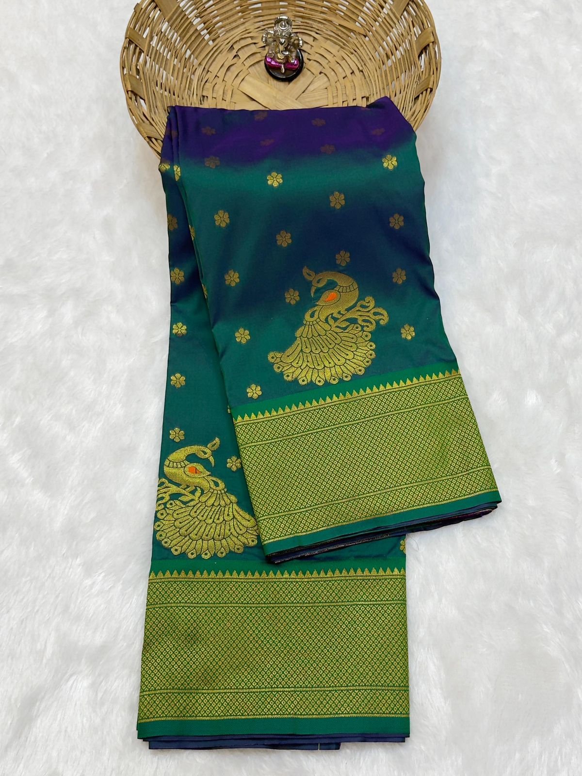 ESHA KALANJALI PAITHANI image 14