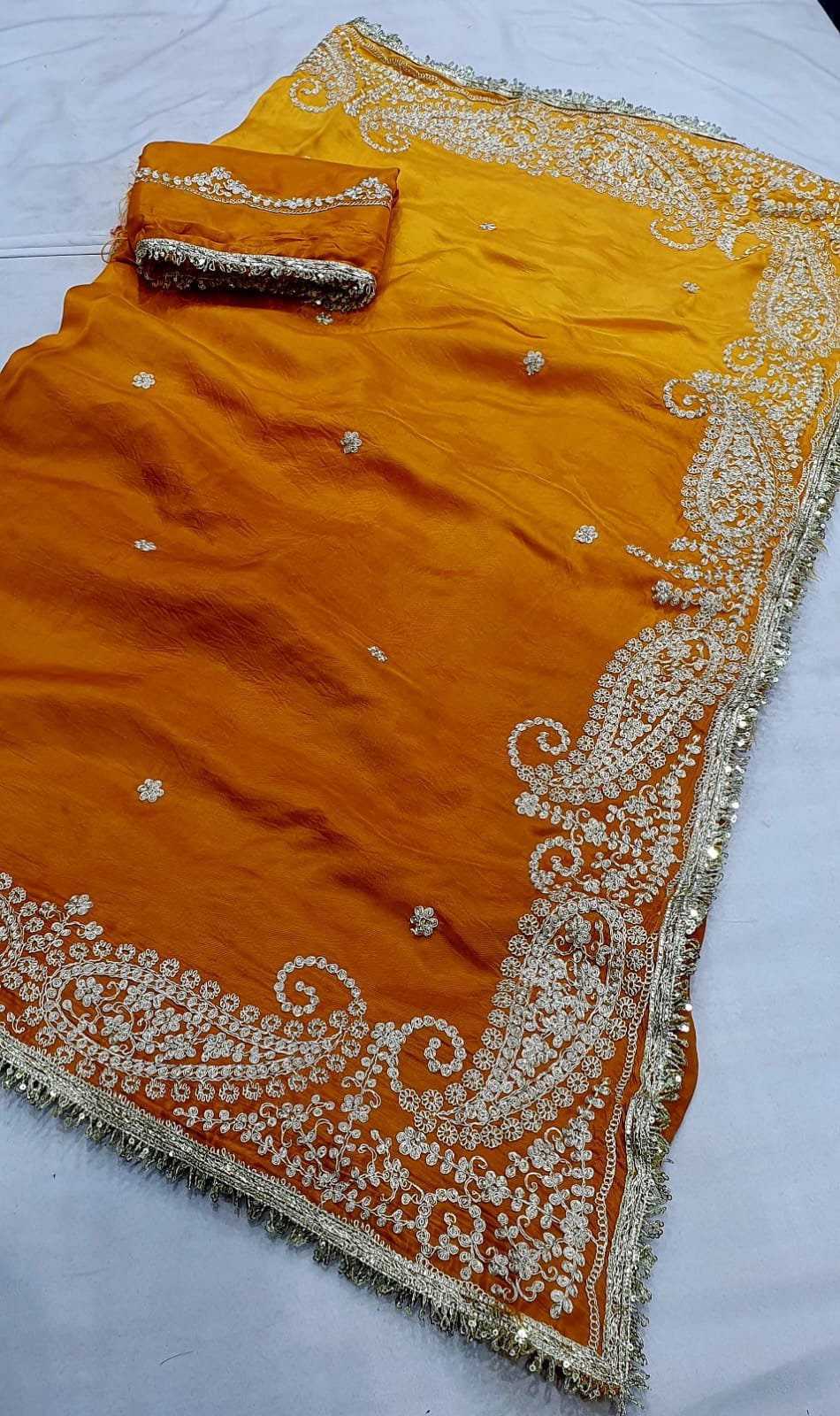 HO Silk Pitta work image 8