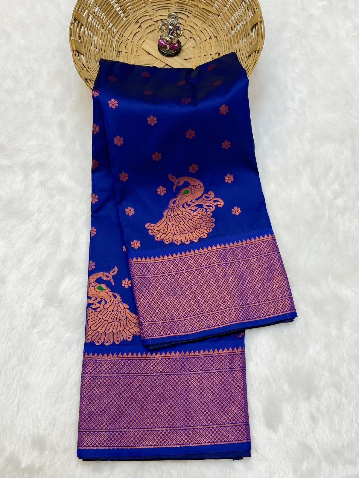 ESHA KALANJALI PAITHANI image 24