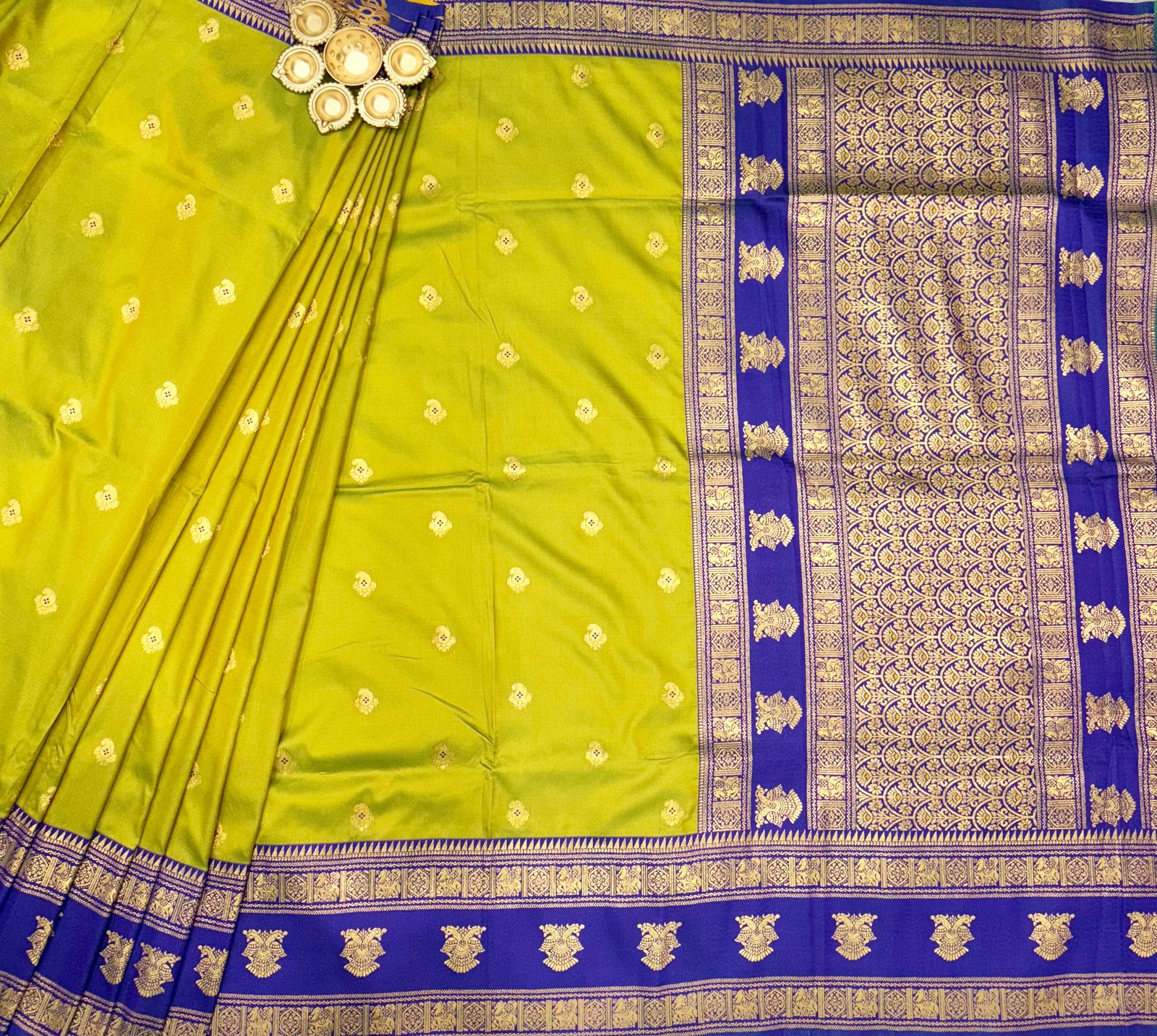 Gadwal Style Meenakari Pallu Semi Silk Sarees image 18