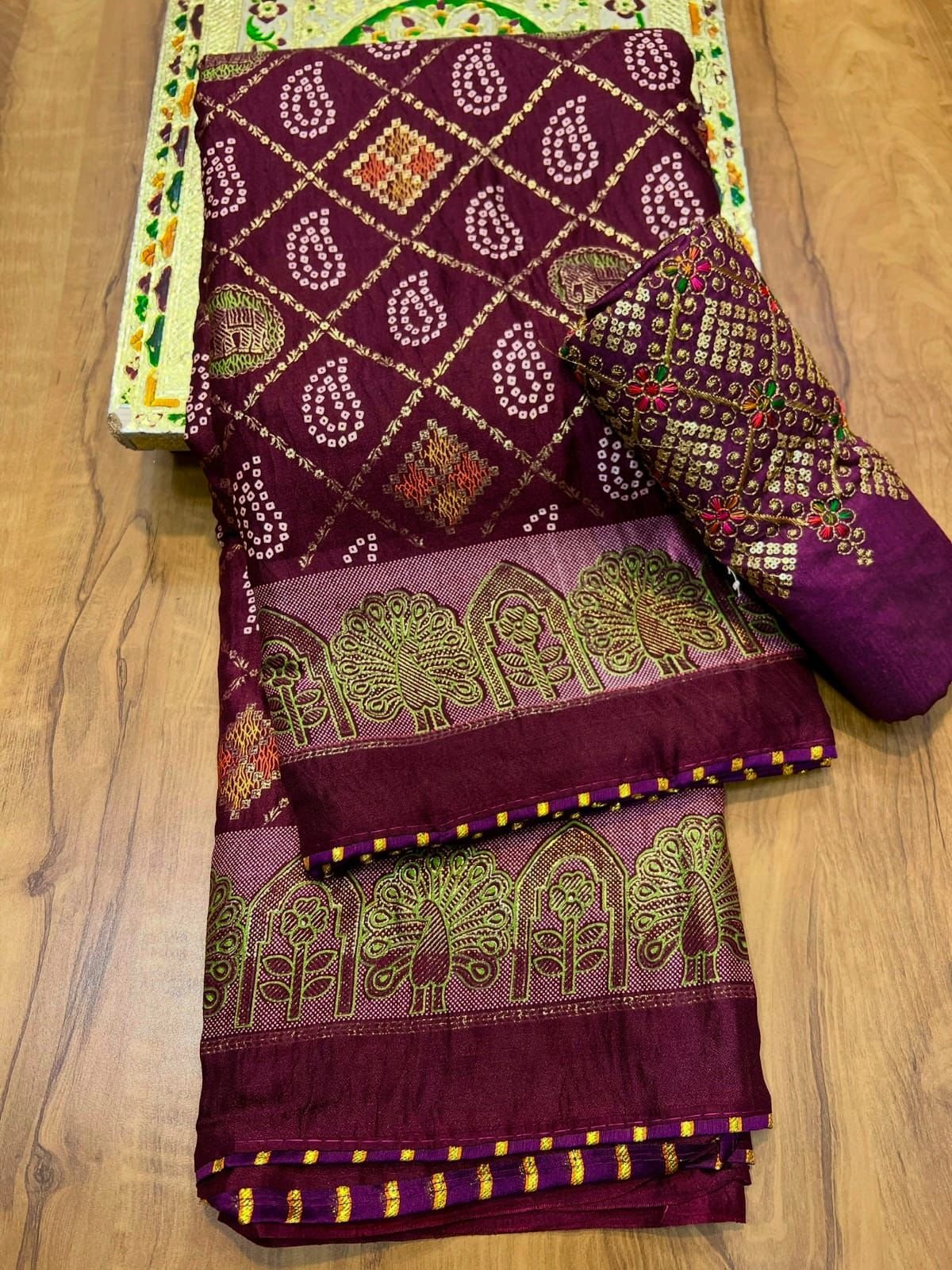 Dola Silk Bandhani Print Saree image 9