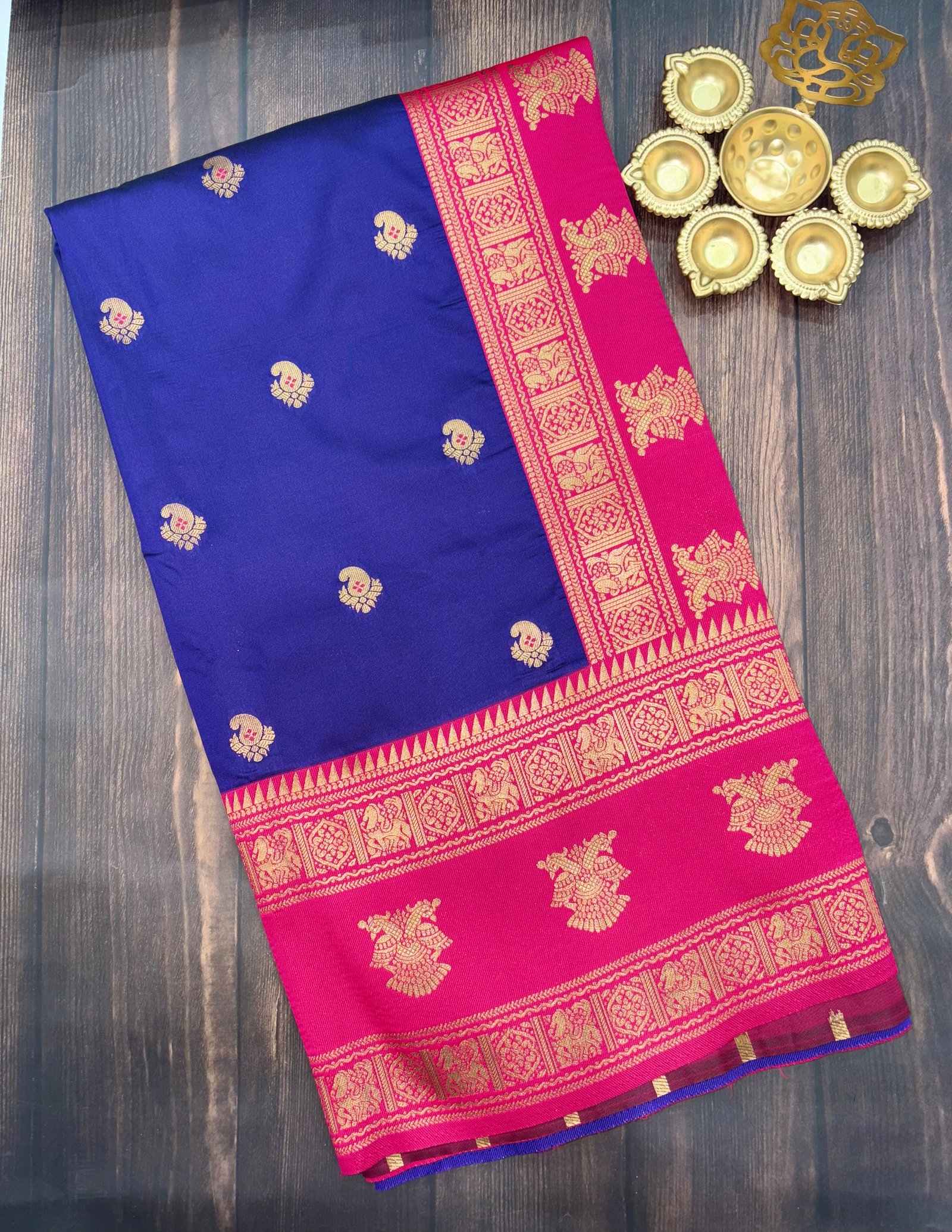 Gadwal Style Meenakari Pallu Semi Silk Sarees image 6