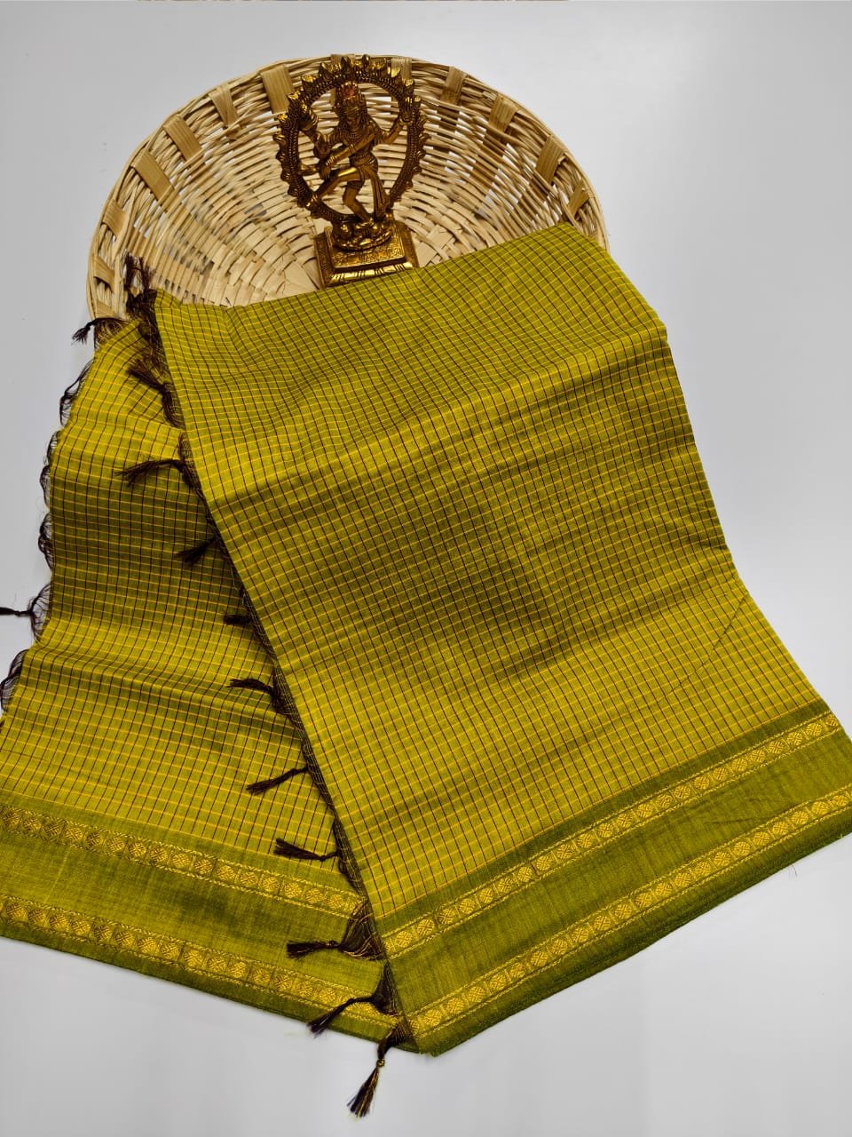 Mangalyam Checked Cotton Sarees image 7