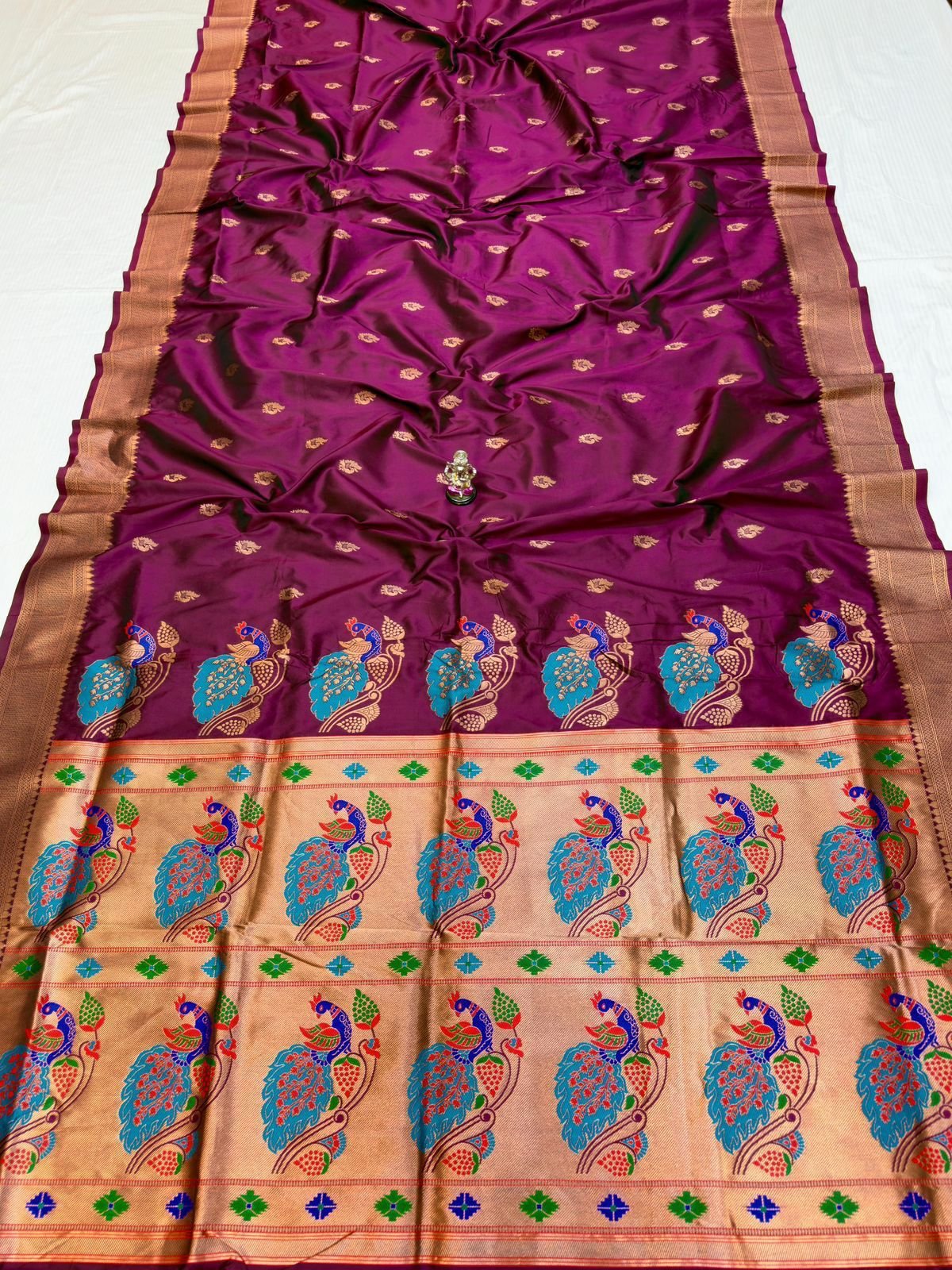 Vedika Paithani Design image 9