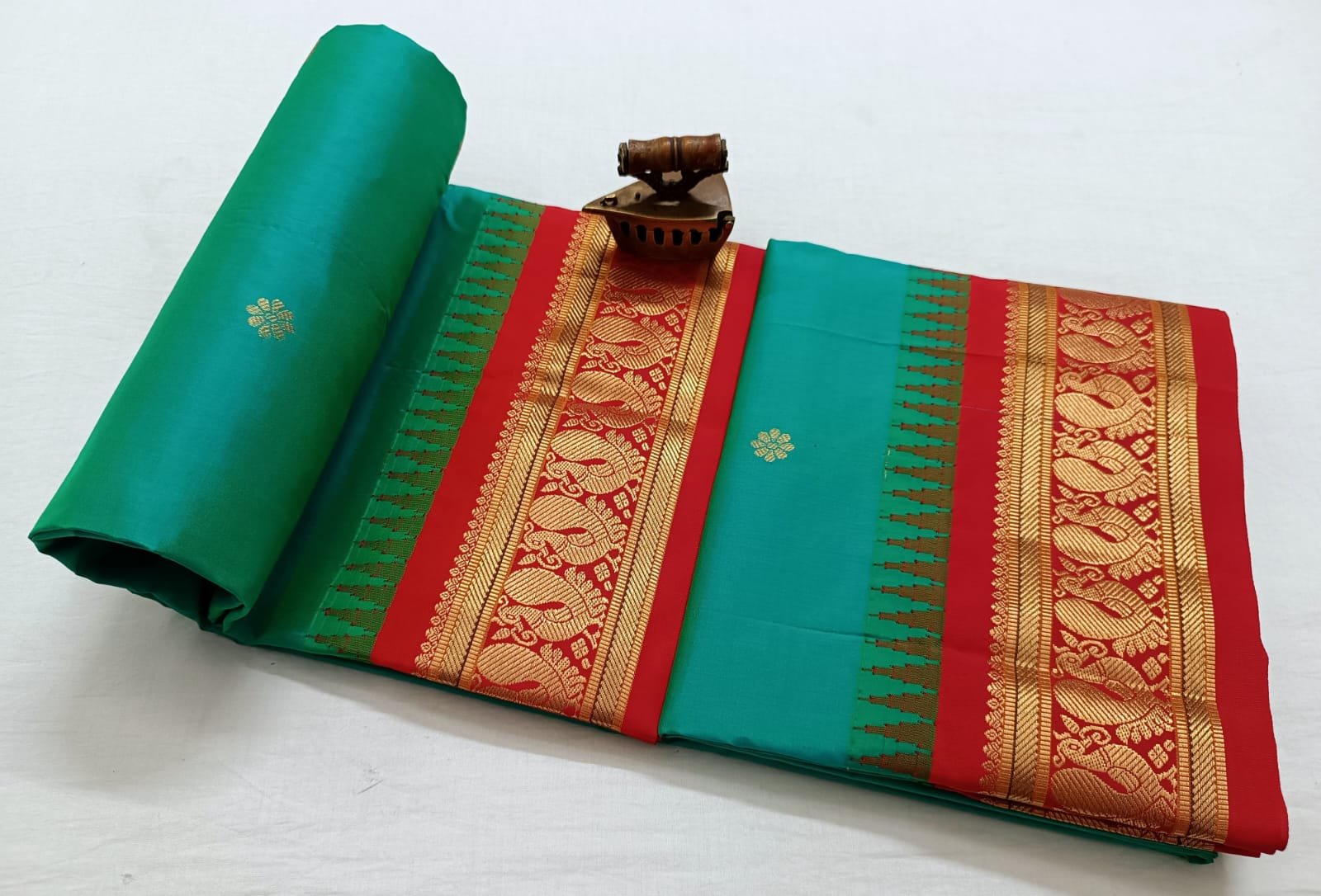 Swamini Gadwal Pure Silk image 5