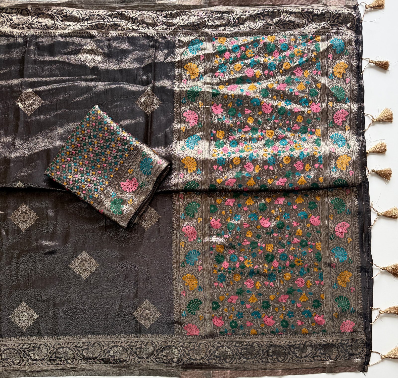 Mashru Silk Viscose Saree image 5