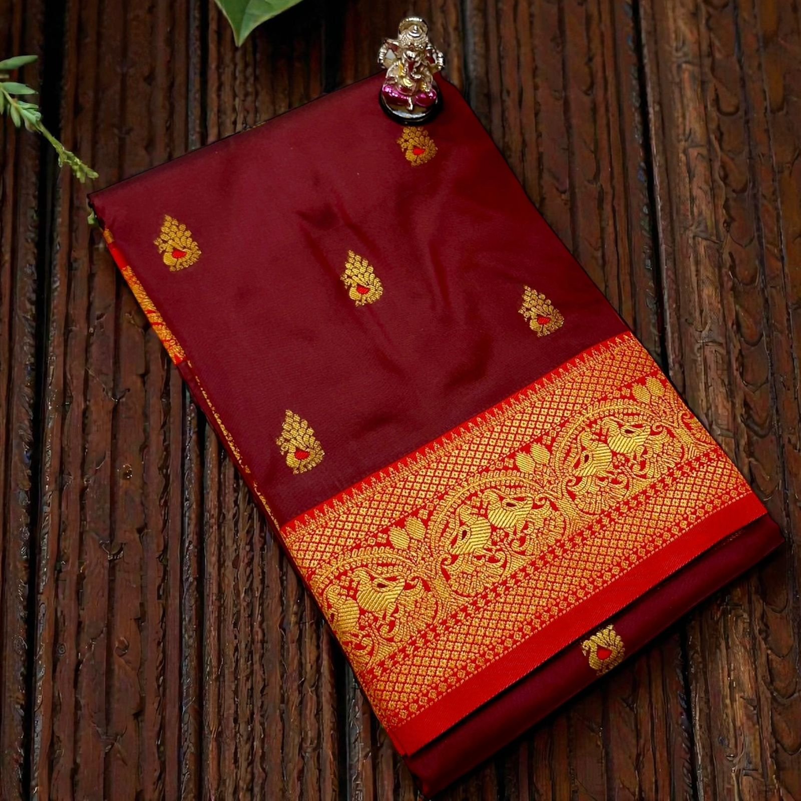 Dagina Peshwai Paithani image 13