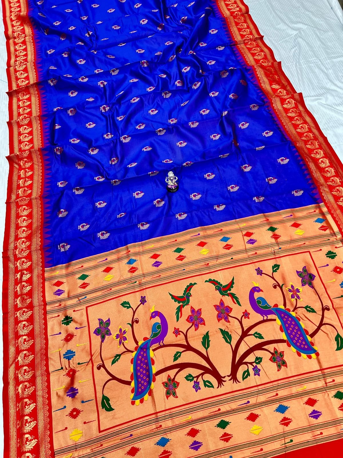 Shreyaa Gadwaal Paithani image 22