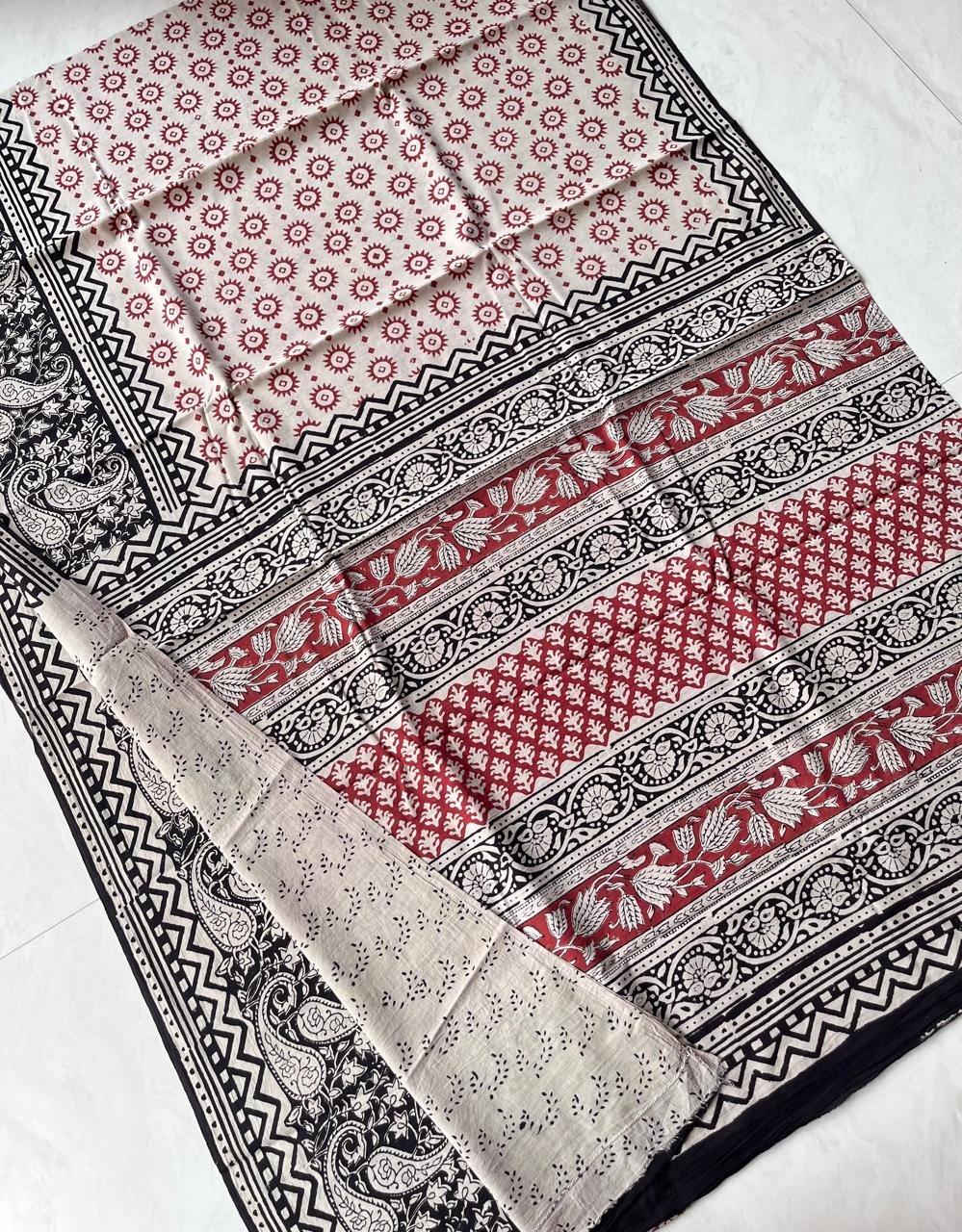 Hand Block Printed Cotton Mul White image 7