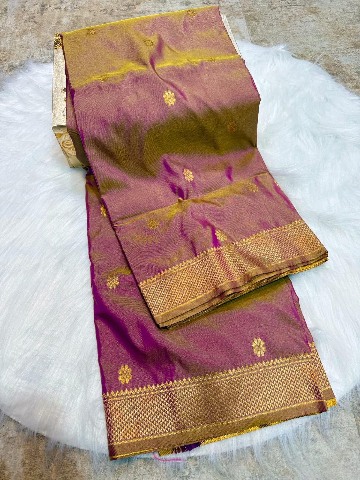 Kalyanipattu Silk Saree image 14