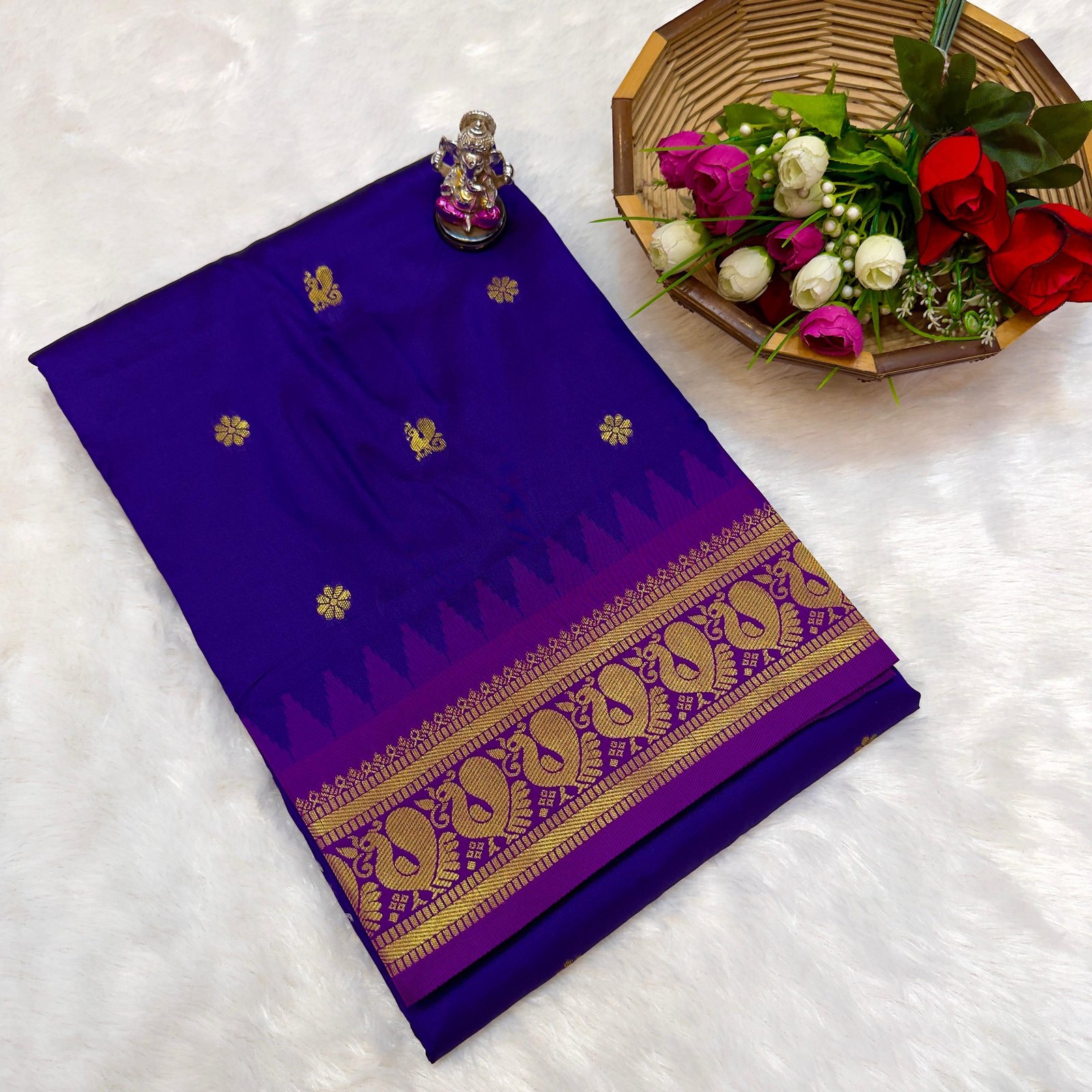 Half Silk Gadwaal Paithani image 18