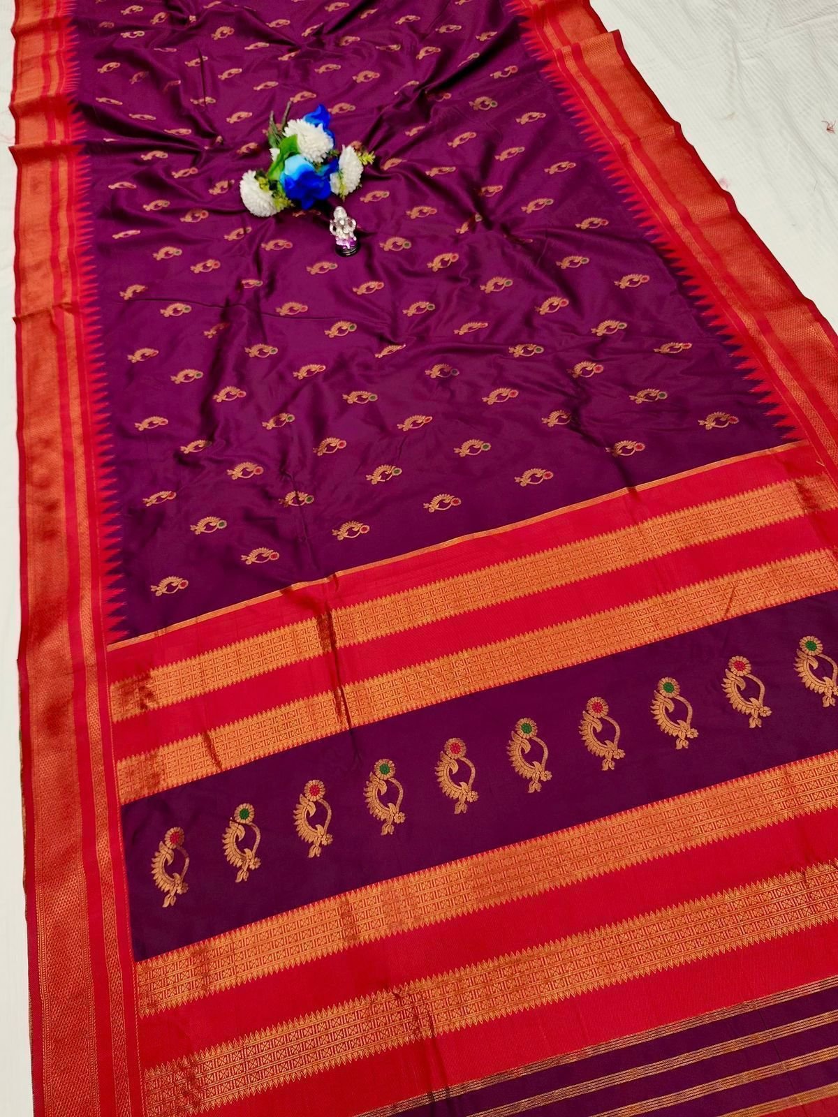 Payal Nath Irkal Paithani image 26