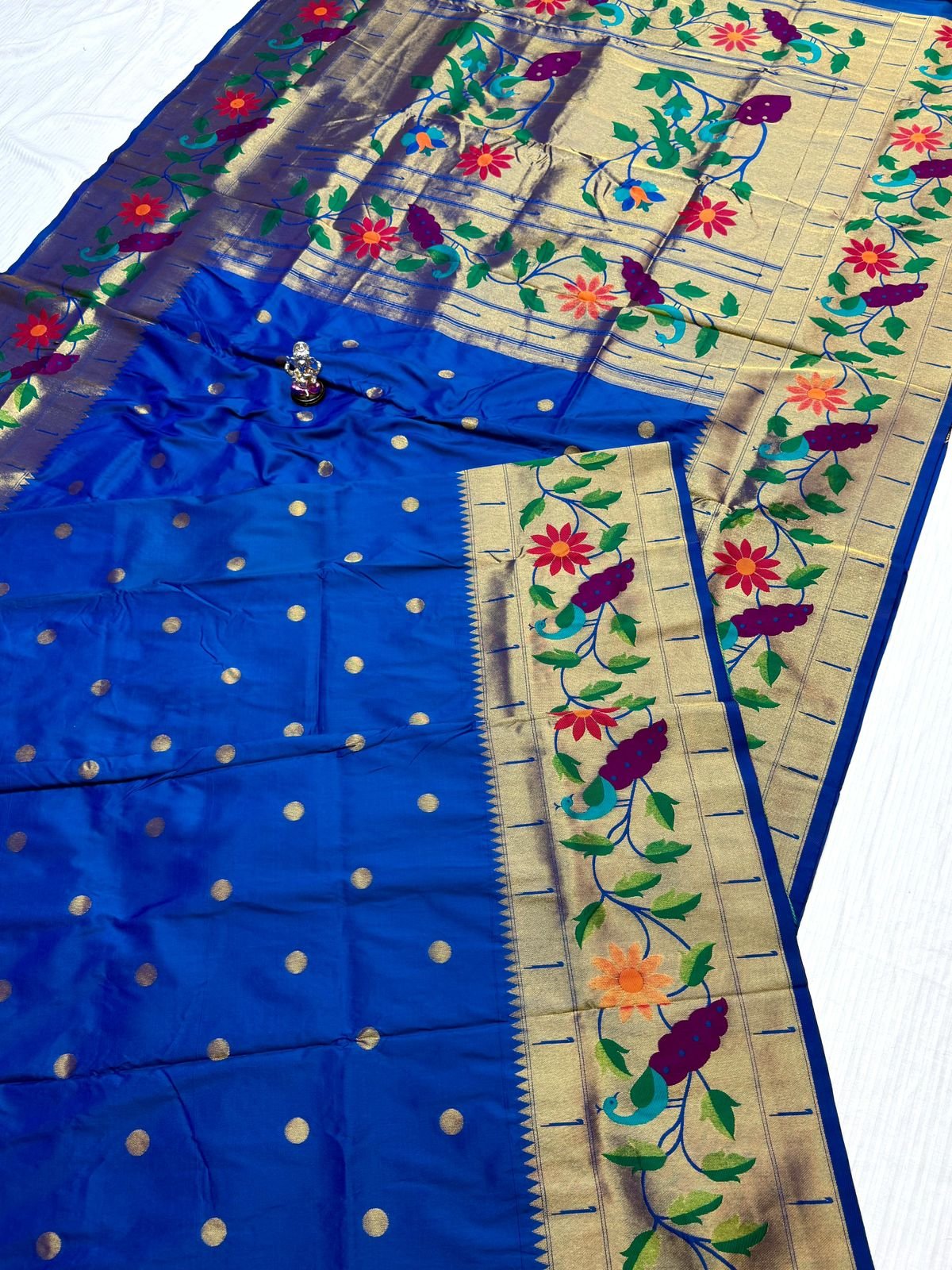 Radha Rani Brocade Paithani image 13