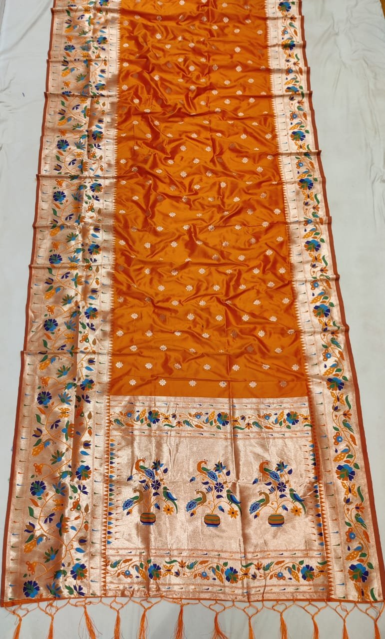 Brocade Paithani image 7