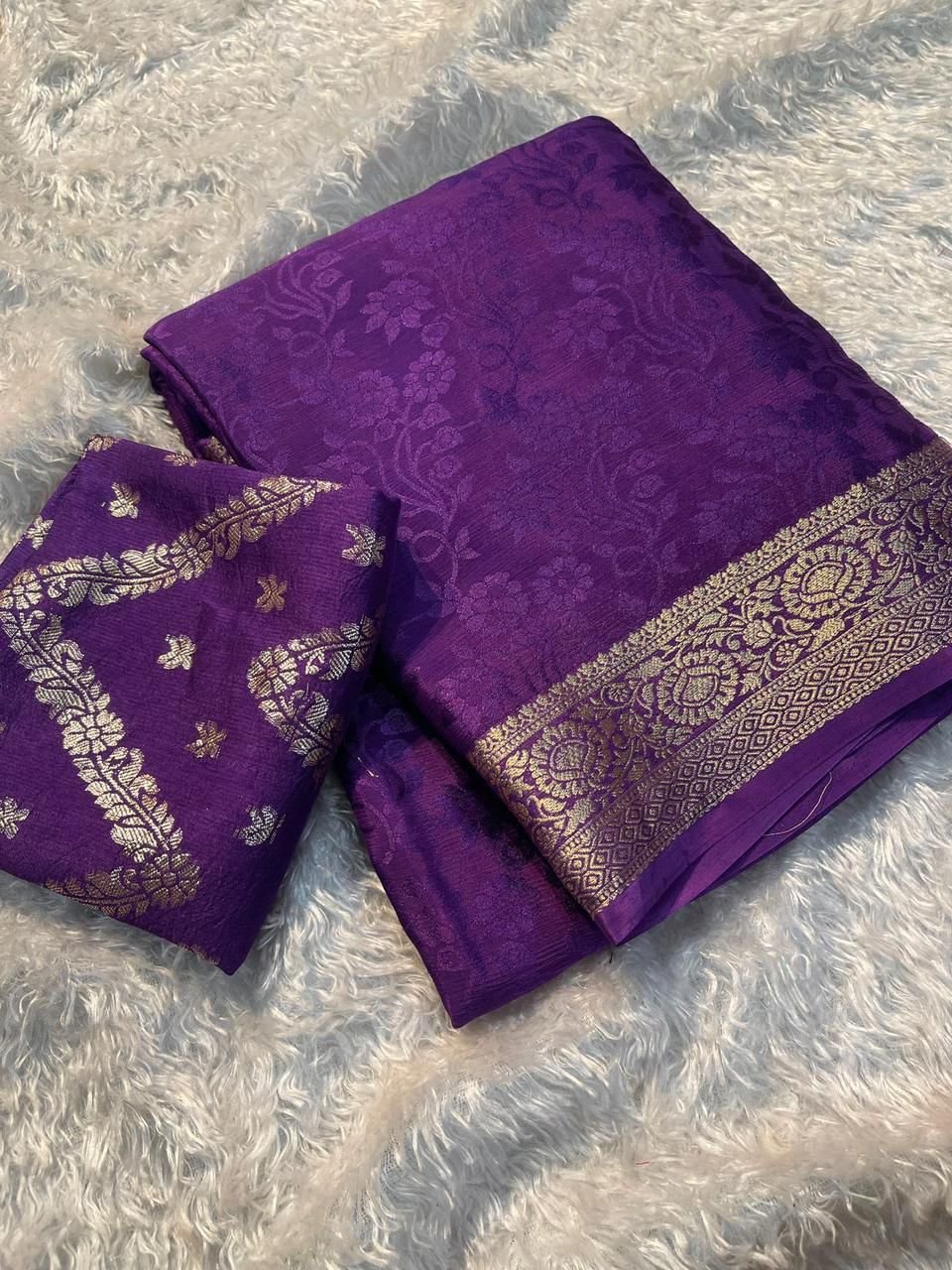Viscose chinon weaving saree image 5