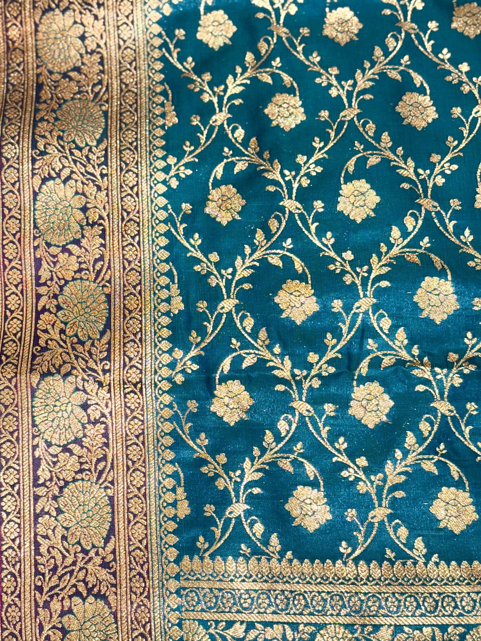 Bridal Banarasi Sarees image 13