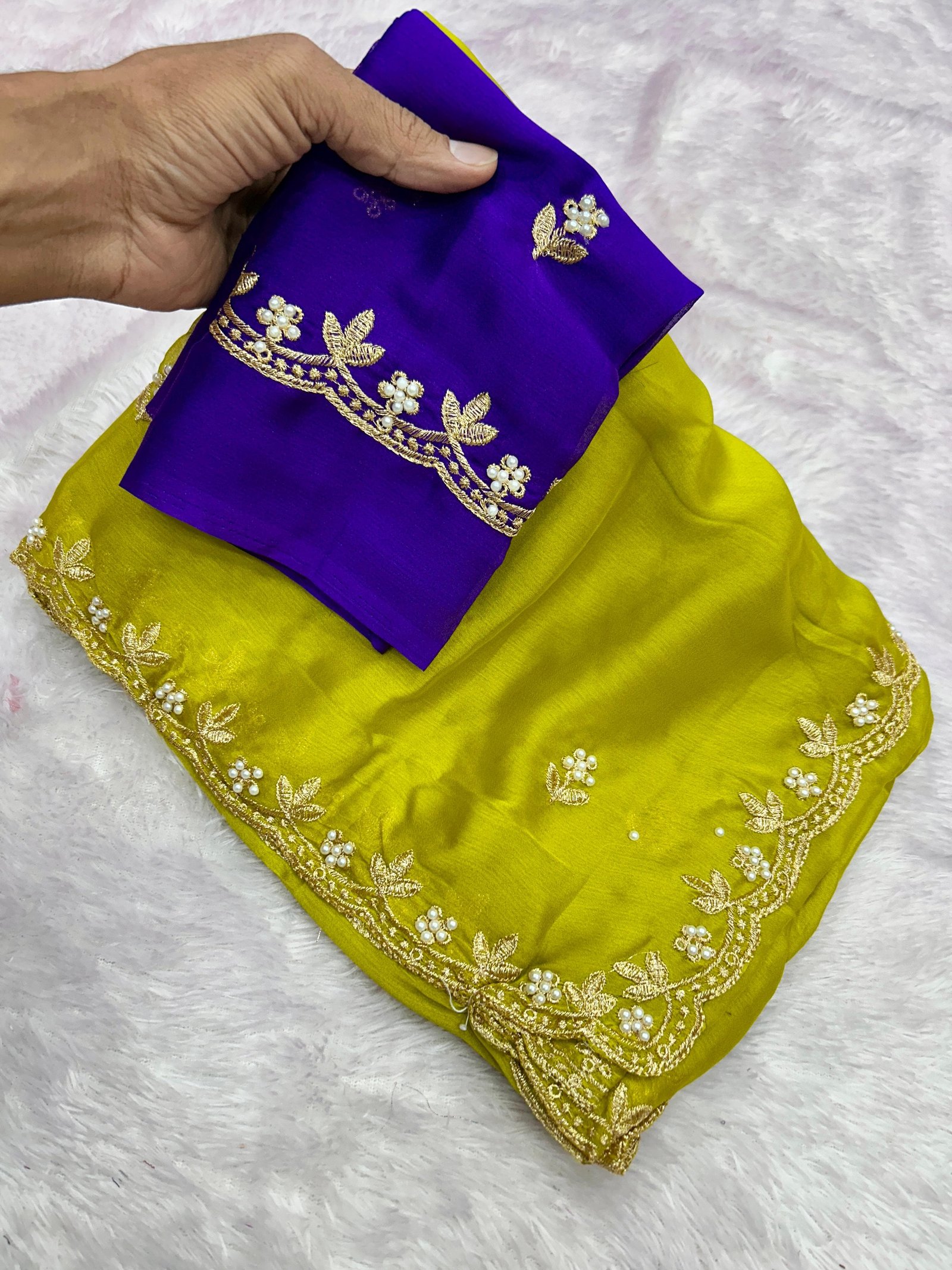 Moss chiffon saree image 7