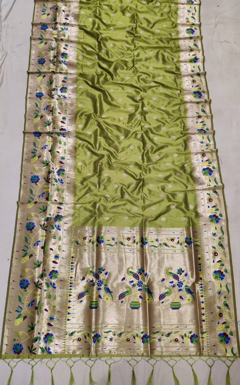 Brocade Paithani image 8