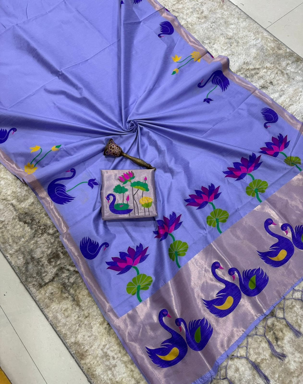 Khadi Raw silk Swan Border Silk Paithani image 3