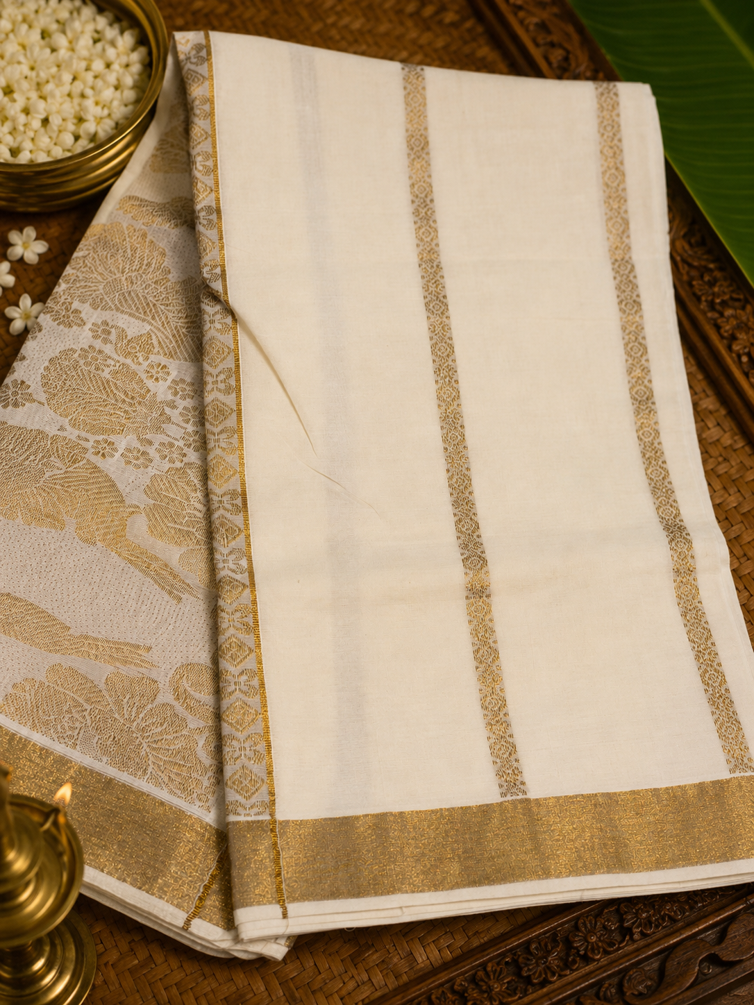 1 Kerala Kasavu Saree Cotton image 2