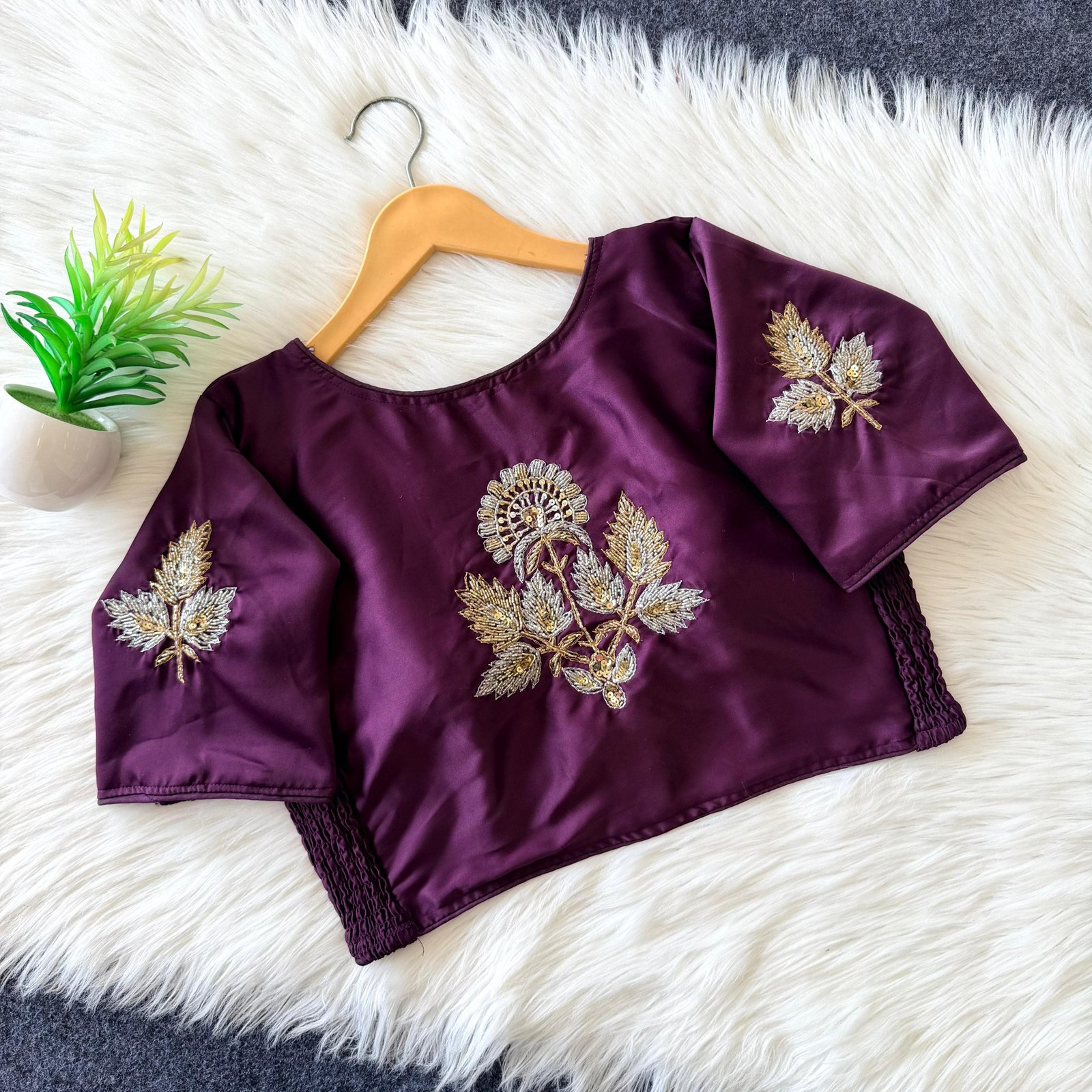 Zardosi and Cutdana Embroidery Readymade  Blouse with Elastic image 7