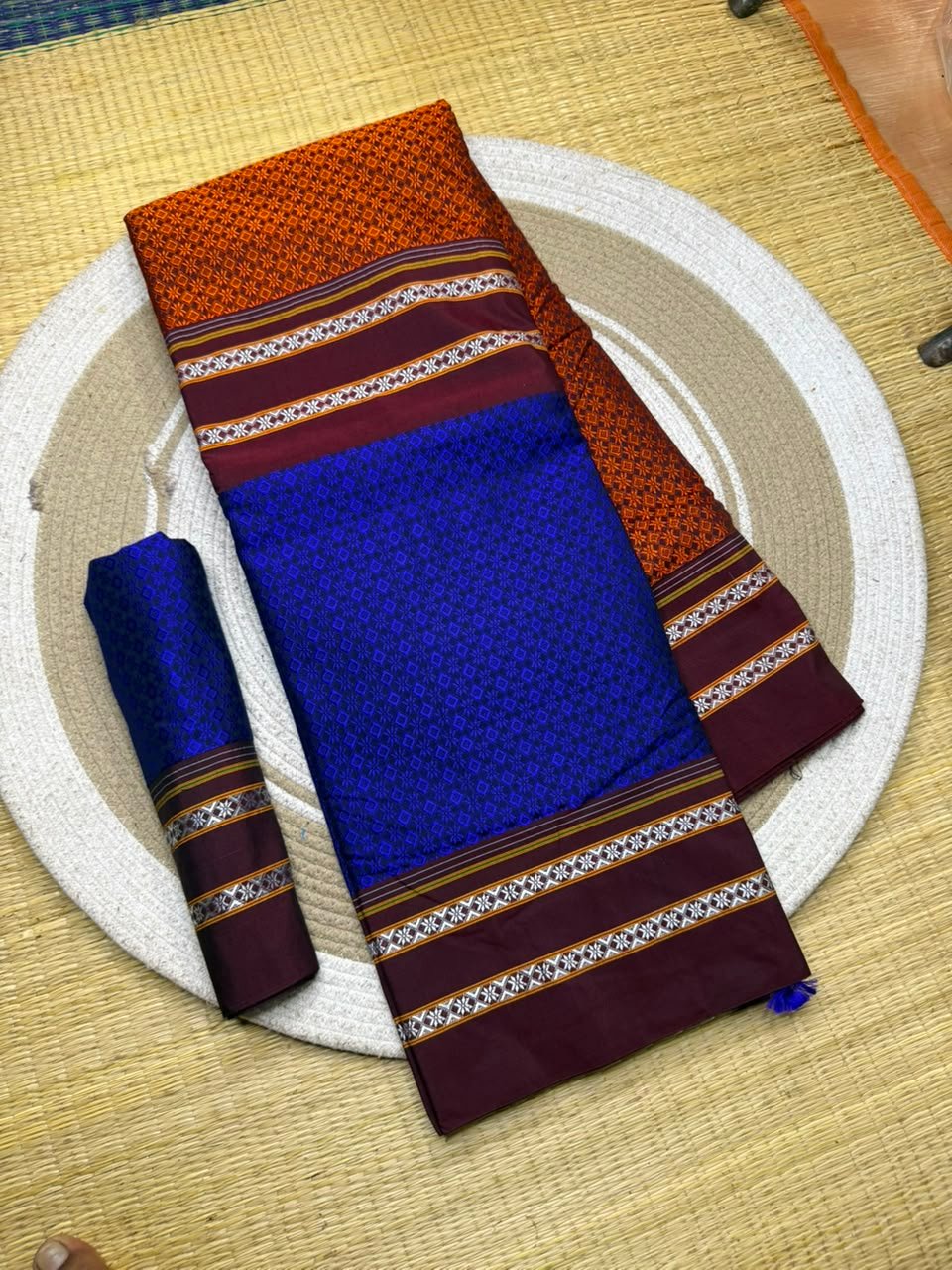 Half and Half Khun Saree image 2