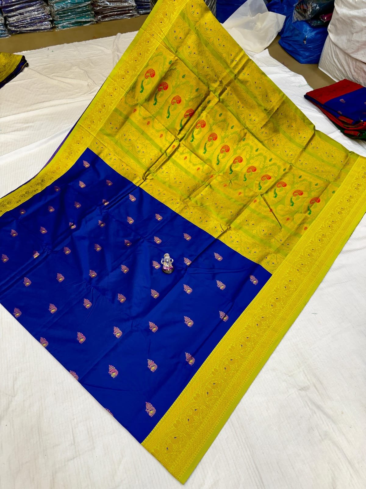 Dagina Peshwai Paithani image 10