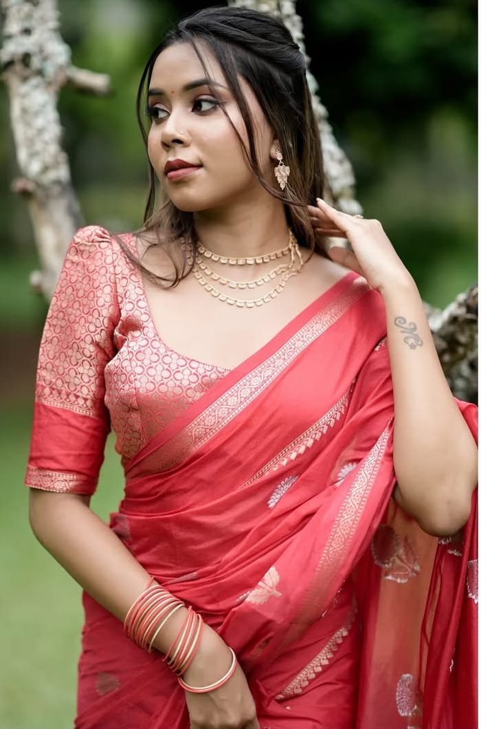 Banarasi Dybal Semi Georgette