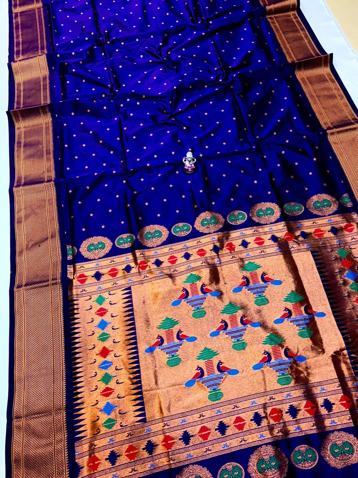 4 Colour Pallu Kalanjali Paithani image 19